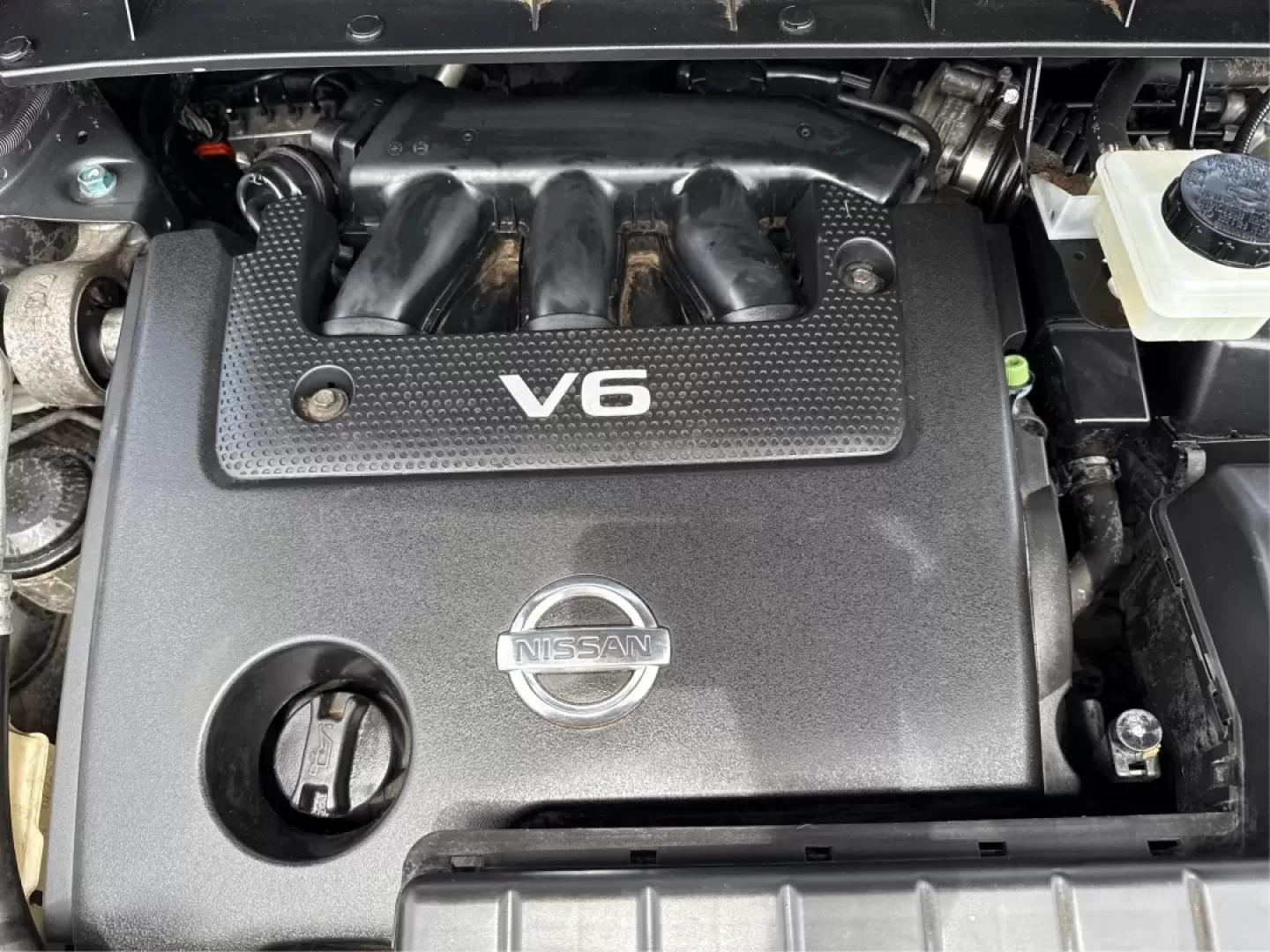 2014 Nissan Murano LE (JN8AZ1MW3EW) with an 3.5L V-6 DOHC engine, located at 1099 N County Rd 25A , Troy, OH, 45373, (937) 908-9800, 40.057079, -84.212883 - **Discover Your Next Adventure in Comfort and Style with the 2014 Nissan Murano LE at Advantage Car and Credit - Troy!**<br /> <br /> Are you in search of a versatile vehicle that can seamlessly transition from daily commutes to weekend adventures? Look no further! The 2014 Nissan Murano LE is desig - Photo#11