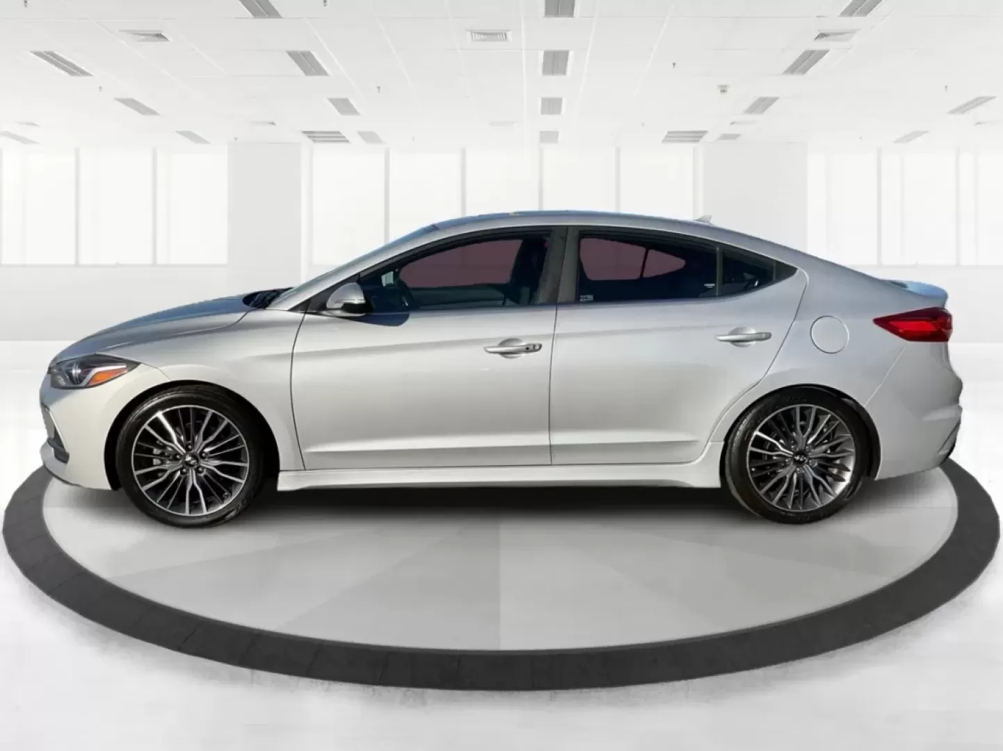 2018 Hyundai Elantra Sport (KMHD04LB6JU) with an 1.6L I-4 gasoline direct injection engine, located at 1184 Kauffman Ave, Fairborn, OH, 45324, (937) 908-9800, 39.807072, -84.030914 - ### Elevate Your Daily Commute with the 2018 Hyundai Elantra Sport at Advantage Car and Credit!<br /> <br /> Are you ready to enhance your daily life with a reliable vehicle that balances performance, comfort, and style? Look no further than the stunning 2018 Hyundai Elantra Sport, available now at - Photo#5