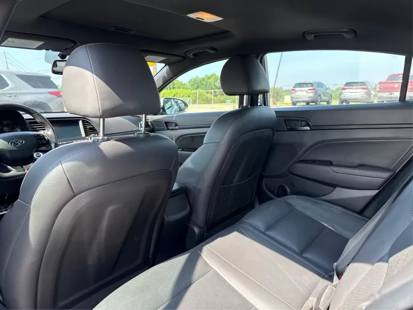 2018 Hyundai Elantra Sport (KMHD04LB6JU) with an 1.6L I-4 gasoline direct injection engine, located at 1099 N County Rd 25A , Troy, OH, 45373, (937) 908-9800, 40.057079, -84.212883 - ### Elevate Your Daily Commute with the 2018 Hyundai Elantra Sport at Advantage Car and Credit!<br /> <br /> Are you ready to enhance your daily life with a reliable vehicle that balances performance, comfort, and style? Look no further than the stunning 2018 Hyundai Elantra Sport, available now at - Photo#10