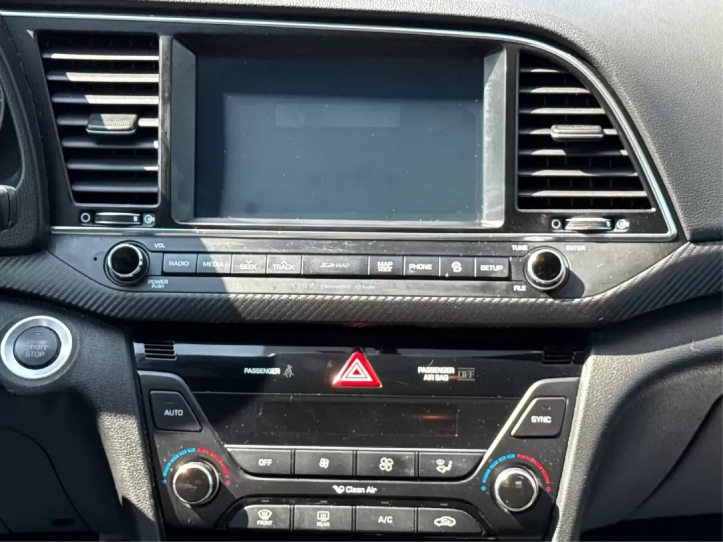 2018 Hyundai Elantra Sport (KMHD04LB6JU) with an 1.6L I-4 gasoline direct injection engine, located at 1099 N County Rd 25A , Troy, OH, 45373, (937) 908-9800, 40.057079, -84.212883 - ### Elevate Your Daily Commute with the 2018 Hyundai Elantra Sport at Advantage Car and Credit!<br /> <br /> Are you ready to enhance your daily life with a reliable vehicle that balances performance, comfort, and style? Look no further than the stunning 2018 Hyundai Elantra Sport, available now at - Photo#13