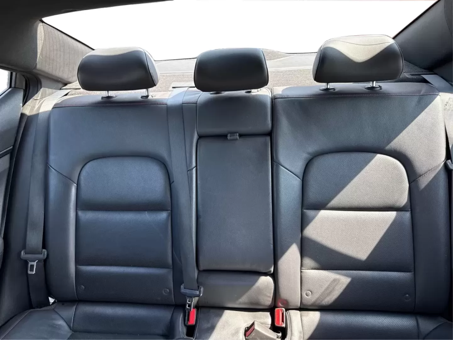 2018 Hyundai Elantra Sport (KMHD04LB6JU) with an 1.6L I-4 gasoline direct injection engine, located at 1099 N County Rd 25A , Troy, OH, 45373, (937) 908-9800, 40.057079, -84.212883 - ### Elevate Your Daily Commute with the 2018 Hyundai Elantra Sport at Advantage Car and Credit!<br /> <br /> Are you ready to enhance your daily life with a reliable vehicle that balances performance, comfort, and style? Look no further than the stunning 2018 Hyundai Elantra Sport, available now at - Photo#14