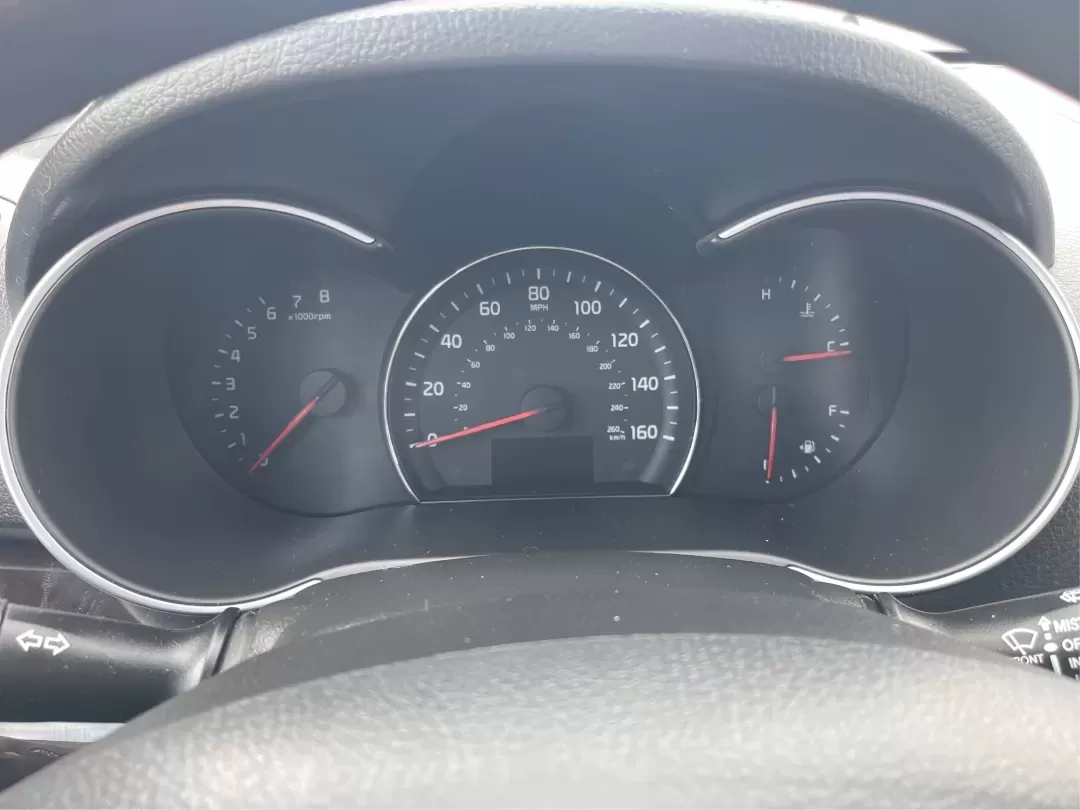 2015 Kia Sorento LX (5XYKT3A60FG) with an 2.4L I-4 gasoline direct injection engine, located at 4508 South Dixie Dr, Moraine, OH, 45439, (937) 908-9800, 39.689976, -84.218452 - ### Discover Adventure with the 2015 Kia Sorento LX - Your Perfect Family SUV!<br /> <br /> Are you seeking the ideal vehicle for weekend getaways or daily commutes? Look no further! The 2015 Kia Sorento LX is the perfect SUV for growing families and adventure-seekers alike. With its spacious interi - Photo#15