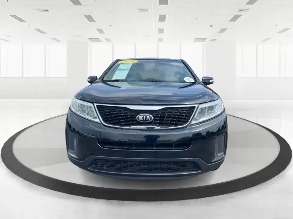 2015 Kia Sorento LX (5XYKT3A60FG) with an 2.4L I-4 gasoline direct injection engine, 6-Speed Automatic transmission, located at 401 Woodman Dr, Riverside, OH, 45431, (937) 908-9800, 39.760899, -84.123421 - ### Discover Adventure with the 2015 Kia Sorento LX - Your Perfect Family SUV!<br /> <br /> Are you seeking the ideal vehicle for weekend getaways or daily commutes? Look no further! The 2015 Kia Sorento LX is the perfect SUV for growing families and adventure-seekers alike. With its spacious interi - Photo#7