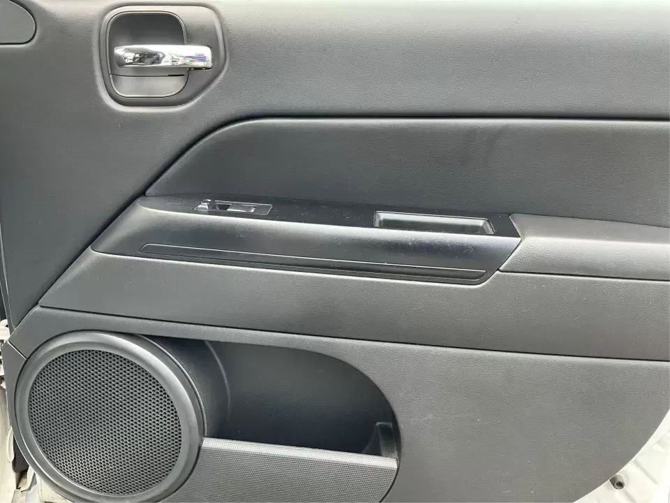 2017 Jeep Patriot Sport FWD (1C4NJPBA4HD) with an 2.0L L4 DOHC 16V engine, Continuously Variable Transmission (CVT) transmission, located at 4508 South Dixie Dr, Moraine, OH, 45439, (937) 908-9800, 39.689976, -84.218452 - Are you ready to elevate your adventures with a versatile SUV that suits both your daily commute and weekend getaways? Look no further than this stunning **2017 Jeep Patriot Sport FWD**, available at **Advantage Car and Credit**, your premier **Buy Here Pay Here dealership** located at **1184 Kauffm - Photo#18