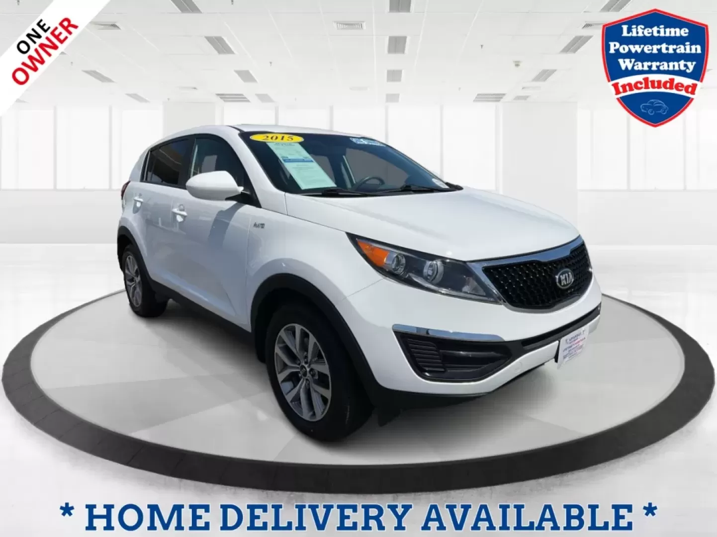 2015 Kia Sportage LX (KNDPBCAC7F7) with an Other engine, located at 1230 East Main St, Xenia, OH, 45385, (937) 908-9800, 39.688026, -83.910172 - **Explore the Open Road with the 2015 Kia Sportage LX Perfect for Your Next Adventure!**<br /> <br /> Imagine hitting the open road with your loved ones, whether it's a weekend getaway or a daily commute. The 2015 Kia Sportage LX, available at Advantage Car and Credit in Fairborn, OH, is the ideal - Photo#0