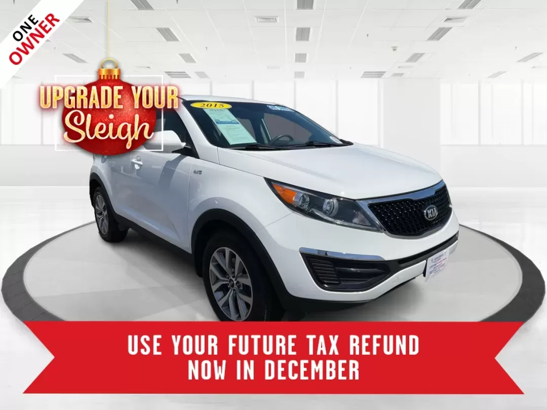 2015 Kia Sportage LX (KNDPBCAC7F7) with an Other engine, located at 880 E. National Road, Vandalia, OH, 45377, (937) 908-9800, 39.891918, -84.183594 - **Explore the Open Road with the 2015 Kia Sportage LX Perfect for Your Next Adventure!**<br /> <br /> Imagine hitting the open road with your loved ones, whether it's a weekend getaway or a daily commute. The 2015 Kia Sportage LX, available at Advantage Car and Credit in Fairborn, OH, is the ideal - Photo#0