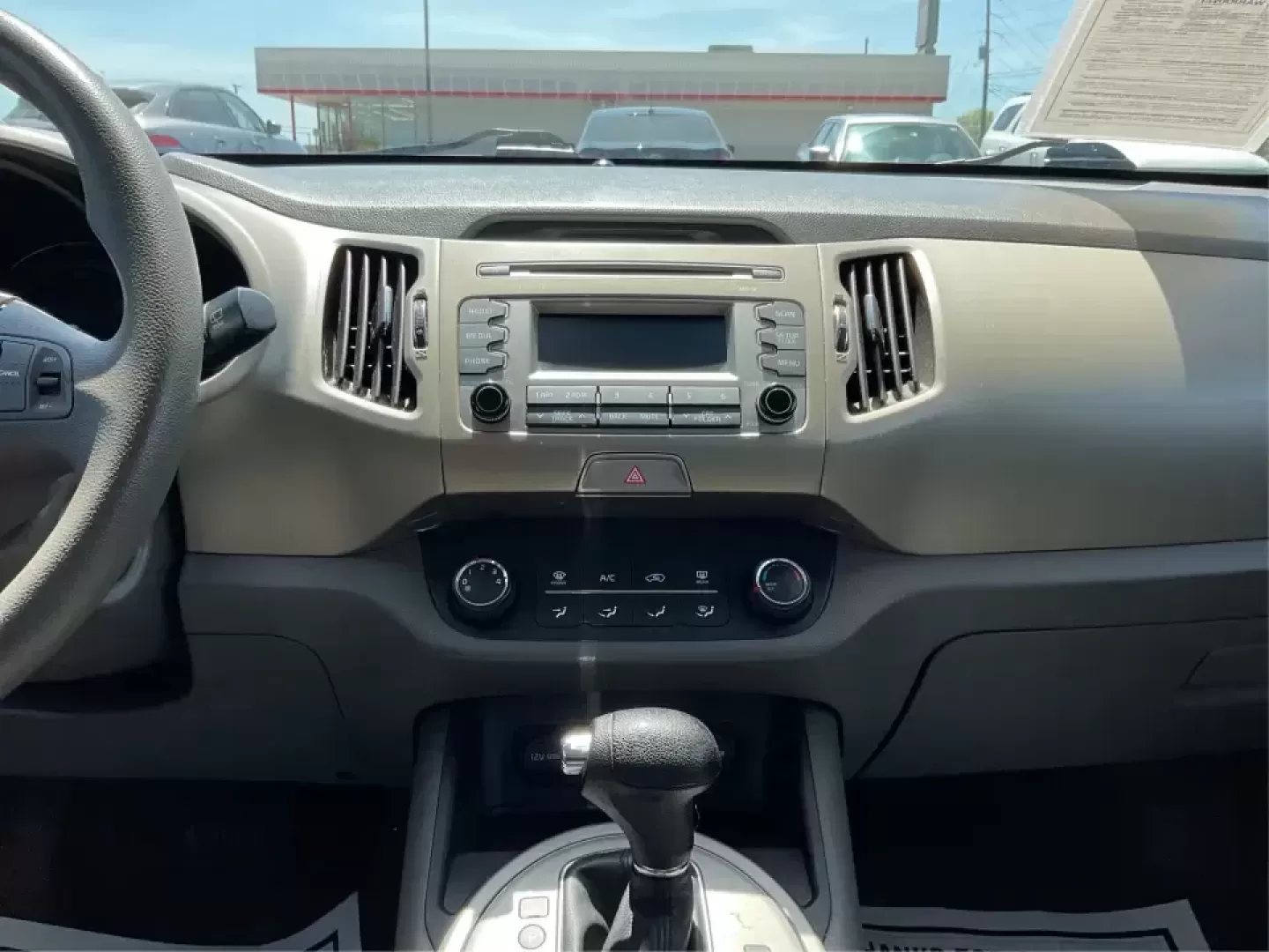 2015 Kia Sportage LX (KNDPBCAC7F7) with an 2.4L V6 DOHC 24V engine, 6-Speed Automatic transmission, located at 4508 South Dixie Dr, Moraine, OH, 45439, (937) 908-9800, 39.689976, -84.218452 - **Explore the Open Road with the 2015 Kia Sportage LX Perfect for Your Next Adventure!**<br /> <br /> Imagine hitting the open road with your loved ones, whether it's a weekend getaway or a daily commute. The 2015 Kia Sportage LX, available at Advantage Car and Credit in Fairborn, OH, is the ideal - Photo#13