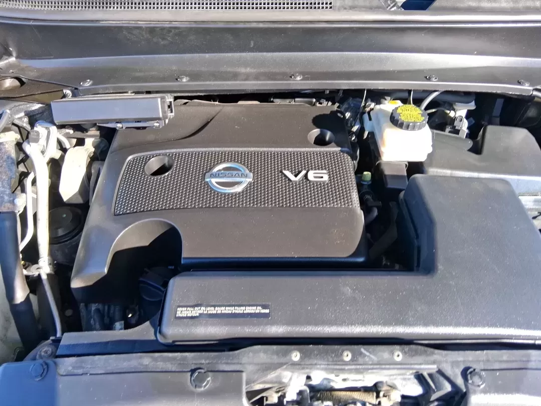 2013 Super Black Nissan Pathfinder Platinum 4WD (5N1AR2MMXDC) with an 3.5L V6 DOHC 24V engine, Continuously Variable Transmission transmission, located at 401 Woodman Dr, Riverside, OH, 45431, (937) 908-9800, 39.760899, -84.123421 - Picture your next weekend: the kids loaded up for a day at the National Museum of the U.S. Air Force, a cooler in the back for a picnic at Riverscape MetroPark, and plenty of room for friends or gear-without feeling cramped on I675 or Route 35. This 2013 Nissan Pathfinder Platinum 4WD is built for r - Photo#10