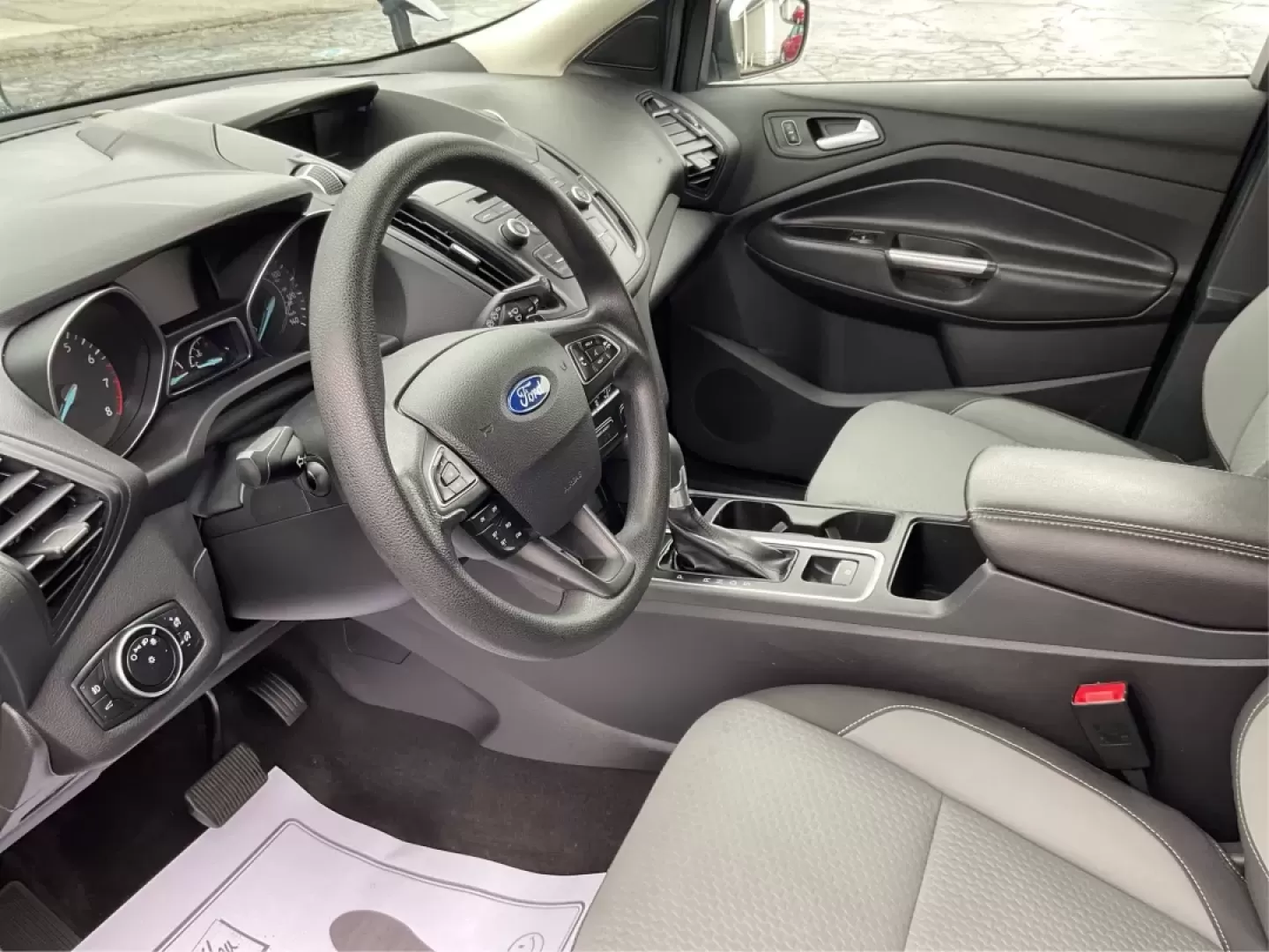 2017 Ford Escape SE (1FMCU9GD0HU) with an Other engine, located at 1951 S Dayton Lakeview Rd., New Carlisle, OH, 45344, (937) 908-9800, 39.890999, -84.050255 - **Explore New Adventures with the 2017 Ford Escape SE - Your Perfect Companion for Every Journey!**<br /> <br /> Imagine embarking on spontaneous weekend getaways or daily commutes with absolute confidence and comfort. The 2017 Ford Escape SE, now available at Advantage Car and Credit in Fairborn, O - Photo#9