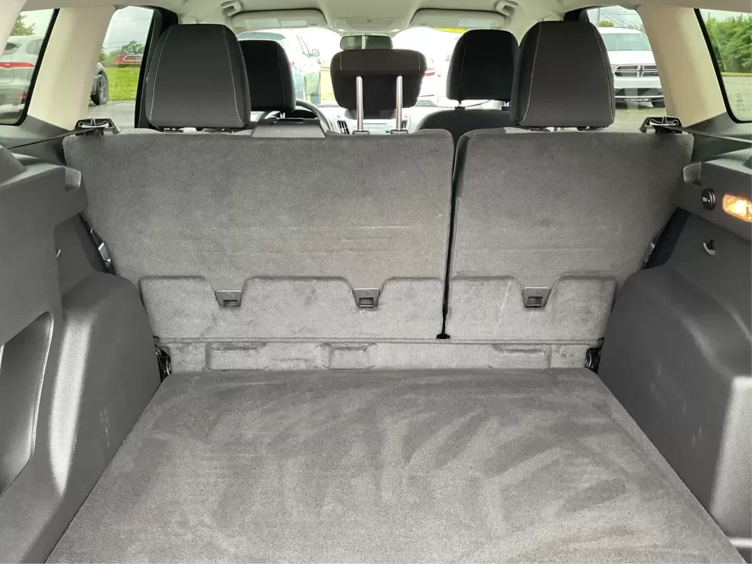 2017 Ford Escape SE (1FMCU9GD0HU) with an Other engine, located at 1951 S Dayton Lakeview Rd., New Carlisle, OH, 45344, (937) 908-9800, 39.890999, -84.050255 - **Explore New Adventures with the 2017 Ford Escape SE - Your Perfect Companion for Every Journey!**<br /> <br /> Imagine embarking on spontaneous weekend getaways or daily commutes with absolute confidence and comfort. The 2017 Ford Escape SE, now available at Advantage Car and Credit in Fairborn, O - Photo#12