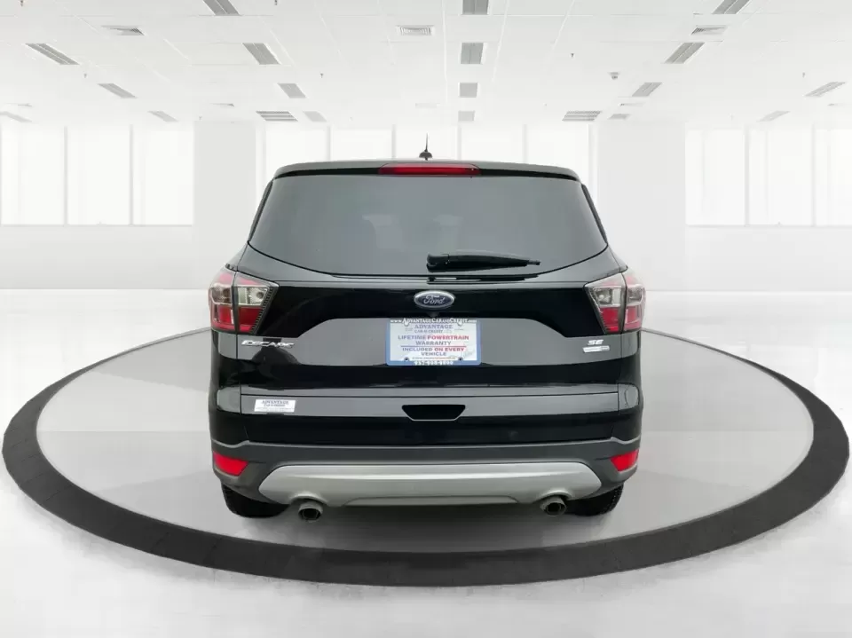 2017 Ford Escape SE (1FMCU9GD0HU) with an 1.5L L4 DOHC 16V engine, 6A transmission, located at 1230 East Main St, Xenia, OH, 45385, (937) 908-9800, 39.688026, -83.910172 - **Explore New Adventures with the 2017 Ford Escape SE - Your Perfect Companion for Every Journey!**<br /> <br /> Imagine embarking on spontaneous weekend getaways or daily commutes with absolute confidence and comfort. The 2017 Ford Escape SE, now available at Advantage Car and Credit in Fairborn, O - Photo#3