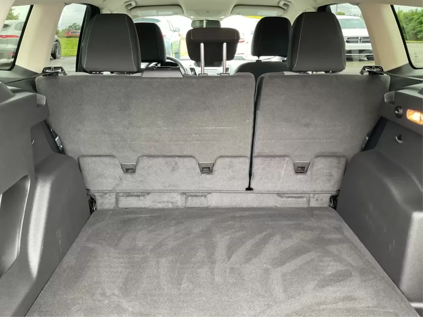 2017 Ford Escape SE (1FMCU9GD0HU) with an Other engine, located at 1230 East Main St, Xenia, OH, 45385, (937) 908-9800, 39.688026, -83.910172 - **Explore New Adventures with the 2017 Ford Escape SE - Your Perfect Companion for Every Journey!**<br /> <br /> Imagine embarking on spontaneous weekend getaways or daily commutes with absolute confidence and comfort. The 2017 Ford Escape SE, now available at Advantage Car and Credit in Fairborn, O - Photo#12