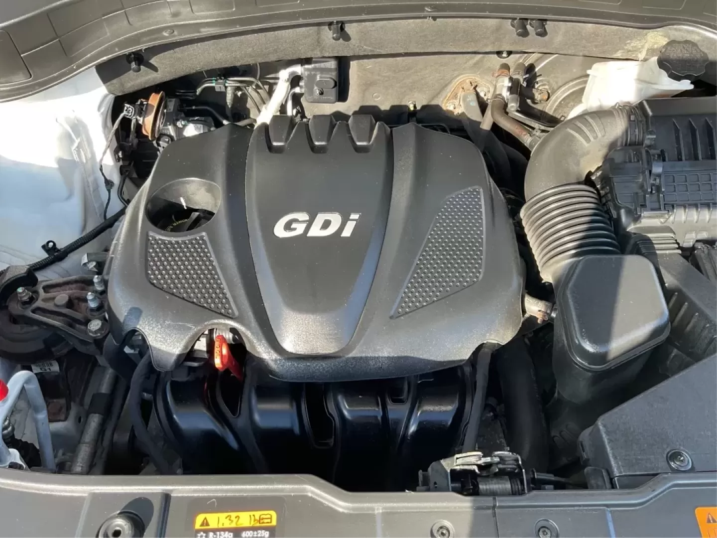 2015 Kia Sorento LX AWD (5XYKTDA64FG) with an 2.4L L4 DOHC 16V engine, 6-Speed Automatic transmission, located at 401 Woodman Dr, Riverside, OH, 45431, (937) 908-9800, 39.760899, -84.123421 - Are you ready for your next adventure? Whether it's a weekend getaway or the daily commute, the 2015 Kia Sorento LX AWD offers the perfect blend of comfort, versatility, and style. This spacious and well-equipped SUV is ideal for growing families, outdoor enthusiasts, or anyone seeking a reliable ve - Photo#10