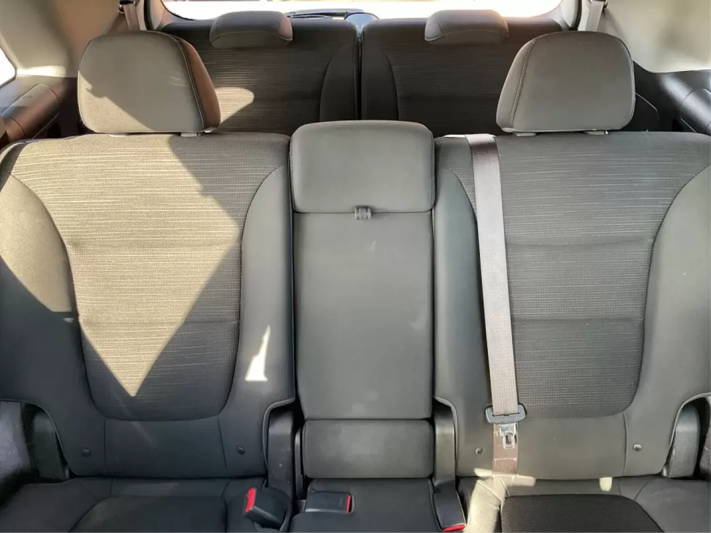 2015 Kia Sorento LX AWD (5XYKTDA64FG) with an 2.4L L4 DOHC 16V engine, 6-Speed Automatic transmission, located at 401 Woodman Dr, Riverside, OH, 45431, (937) 908-9800, 39.760899, -84.123421 - Are you ready for your next adventure? Whether it's a weekend getaway or the daily commute, the 2015 Kia Sorento LX AWD offers the perfect blend of comfort, versatility, and style. This spacious and well-equipped SUV is ideal for growing families, outdoor enthusiasts, or anyone seeking a reliable ve - Photo#13