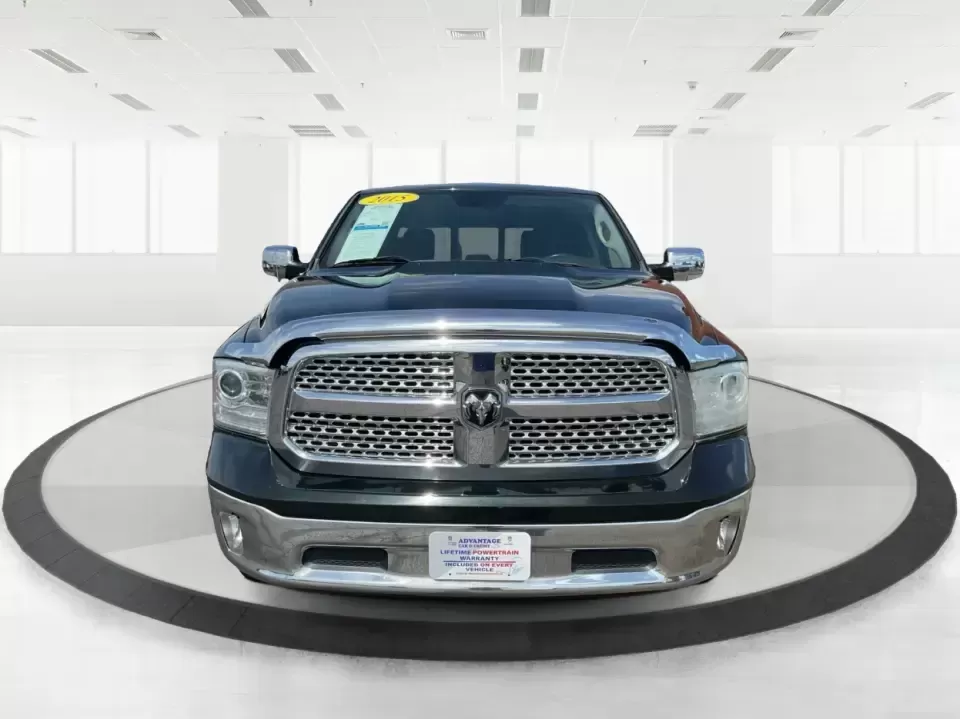 2015 Ram 1500 Laramie Crew Cab SWB 4WD (1C6RR7NT7FS) with an 5.7L V8 OHV 16V engine, 8-Speed Automatic transmission, located at 880 E. National Road, Vandalia, OH, 45377, (937) 908-9800, 39.891918, -84.183594 - **Unlock Your Weekend Adventures with the 2015 Ram 1500 Laramie Crew Cab 4WD at Jamestown Auto Sales!**<br /> <br /> Are you ready to elevate your lifestyle with a vehicle that combines power, comfort, and versatility? Look no further than this 2015 Ram 1500 Laramie Crew Cab SWB, the ultimate truck - Photo#7