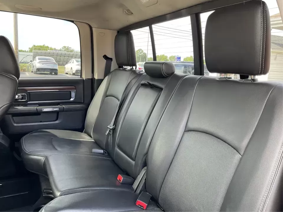2015 Ram 1500 Laramie Crew Cab SWB 4WD (1C6RR7NT7FS) with an 5.7L V8 OHV 16V engine, 8-Speed Automatic transmission, located at 880 E. National Road, Vandalia, OH, 45377, (937) 908-9800, 39.891918, -84.183594 - **Unlock Your Weekend Adventures with the 2015 Ram 1500 Laramie Crew Cab 4WD at Jamestown Auto Sales!**<br /> <br /> Are you ready to elevate your lifestyle with a vehicle that combines power, comfort, and versatility? Look no further than this 2015 Ram 1500 Laramie Crew Cab SWB, the ultimate truck - Photo#10