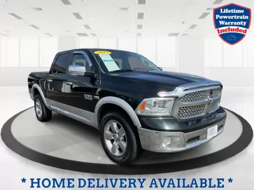 2015 RAM 1500 Laramie Crew Cab SWB 4WD