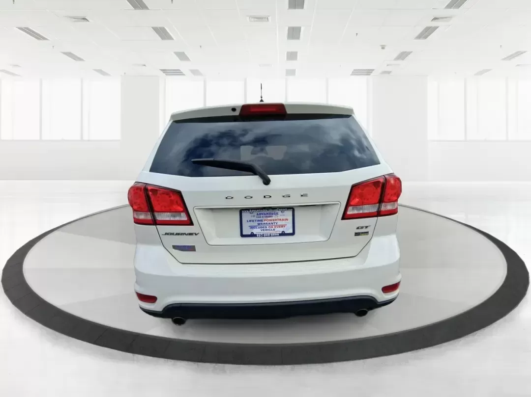 2019 Dodge Journey GT (3C4PDCEG2KT) with an 3.6L V6 DOHC 24V engine, 6-Speed Automatic transmission, located at 1184 Kauffman Ave, Fairborn, OH, 45324, (937) 908-9800, 39.807072, -84.030914 - 2019 Dodge Journey GT - Photo#3