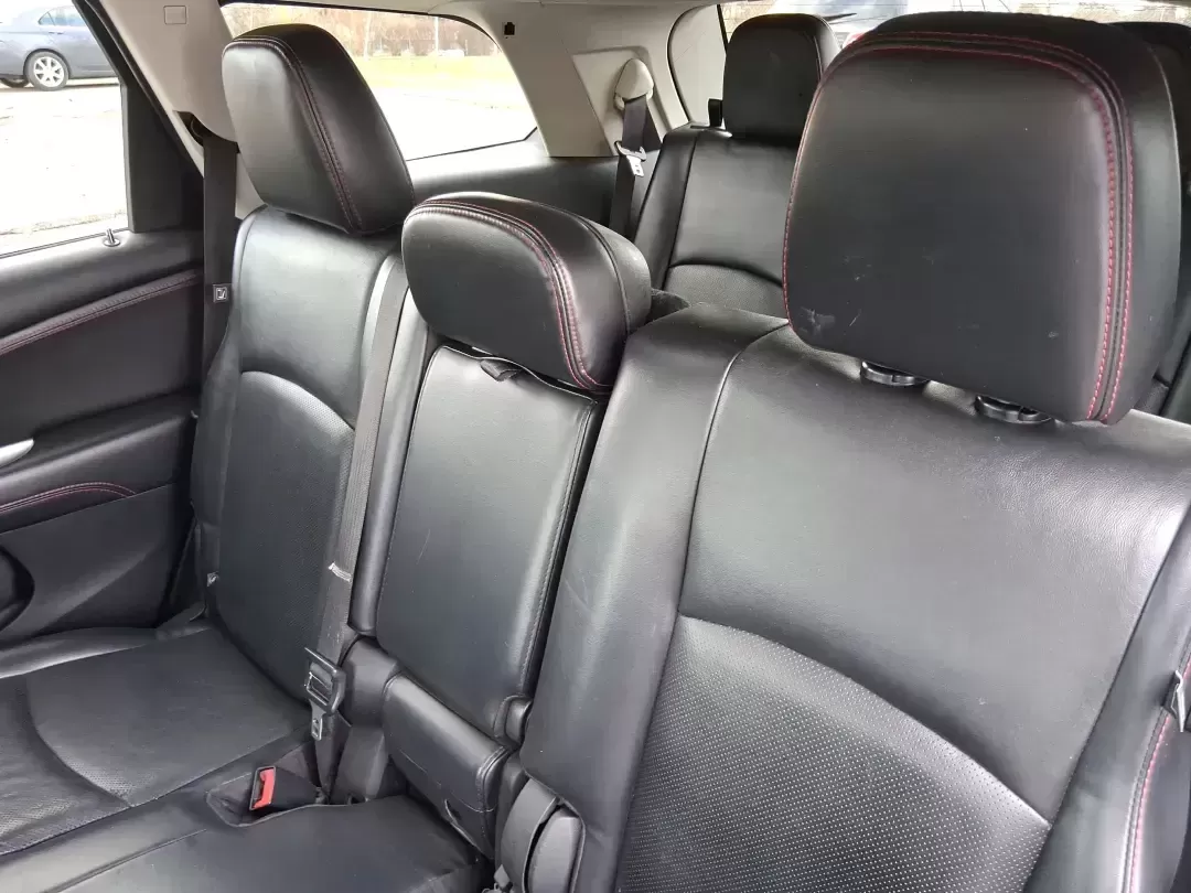 2019 Dodge Journey GT (3C4PDCEG2KT) with an 3.6L V6 DOHC 24V engine, 6-Speed Automatic transmission, located at 1184 Kauffman Ave, Fairborn, OH, 45324, (937) 908-9800, 39.807072, -84.030914 - 2019 Dodge Journey GT - Photo#10