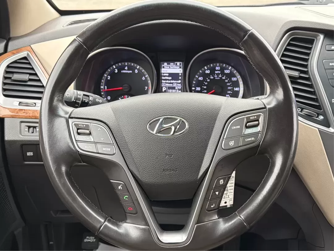 2013 Hyundai Santa Fe Sport 2.4 AWD (5XYZUDLB7DG) with an 2.4L L4 DOHC 16V engine, 6-Speed Automatic transmission, located at 401 Woodman Dr, Riverside, OH, 45431, (937) 908-9800, 39.760899, -84.123421 - **Experience the Freedom of Adventure with the 2013 Hyundai Santa Fe Sport AWD at Advantage Car and Credit - Riverside!**<br /> <br /> Are you ready to elevate your family's adventures or tackle your daily commutes with style and comfort? The 2013 Hyundai Santa Fe Sport 2.4 AWD is the perfect vehicl - Photo#16