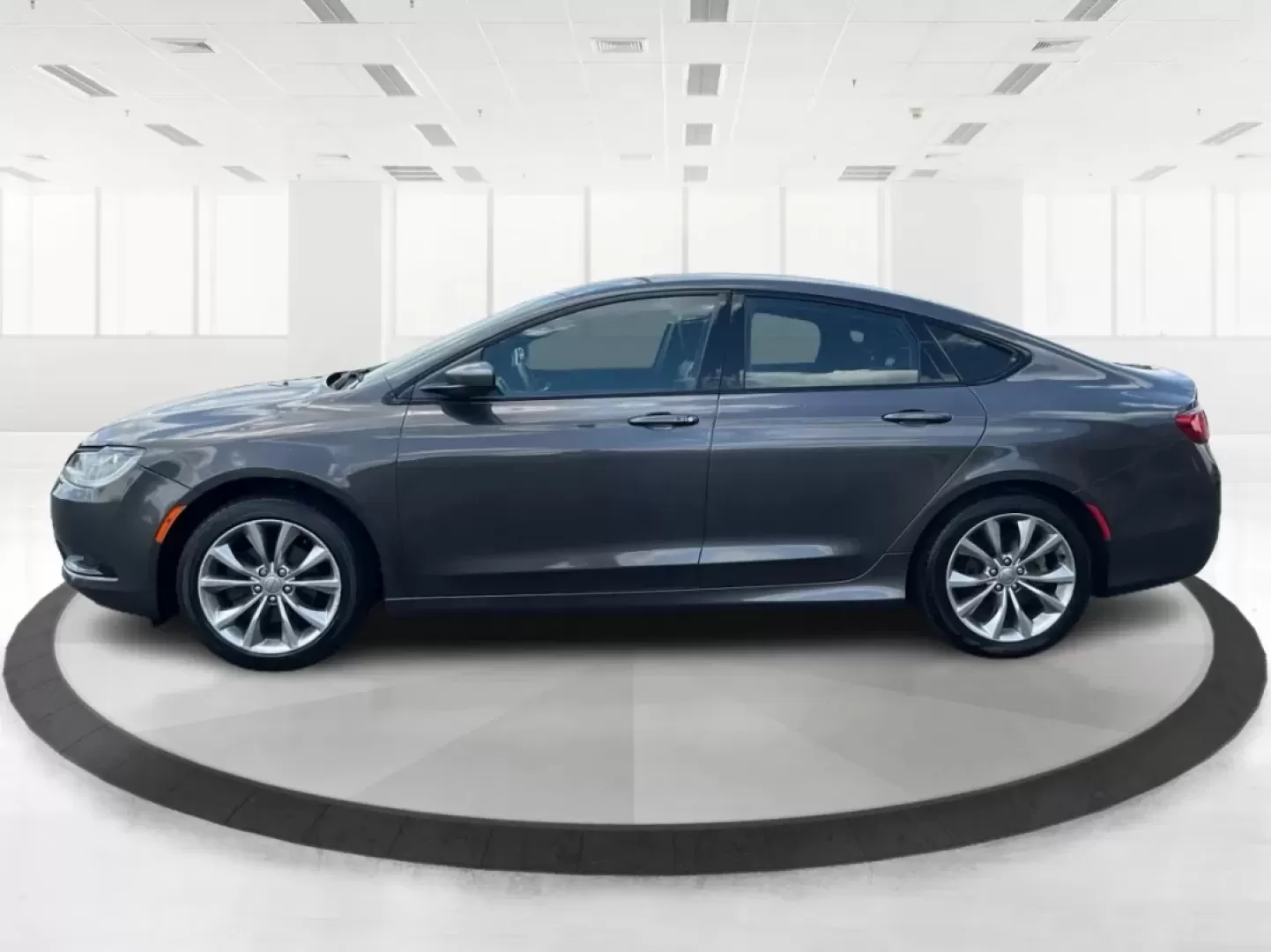 2015 Chrysler 200 S (1C3CCCBB2FN) with an Other engine, located at 401 Woodman Dr, Riverside, OH, 45431, (937) 908-9800, 39.760899, -84.123421 - Discover the perfect blend of style, comfort, and reliability with this 2015 Chrysler 200 S, available now at Advantage Car and Credit in Fairborn, OH. Whether you're commuting to work, running errands, or embarking on weekend adventures, this sedan is designed to meet the needs of your active lifes - Photo#5