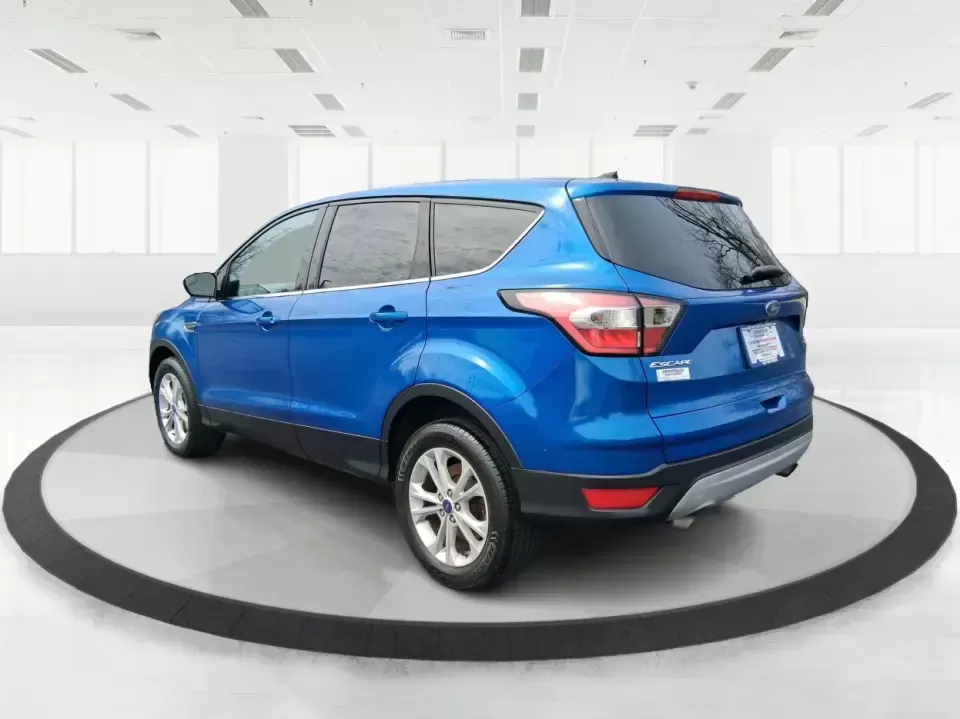 2017 Ford Escape SE 4WD (1FMCU9G93HU) with an 2.0L L4 DOHC 16V engine, 6-Speed Automatic transmission, located at 1099 N County Rd 25A , Troy, OH, 45373, (937) 908-9800, 40.057079, -84.212883 - Discover the ultimate blend of comfort, capability, and style with the 2017 Ford Escape SE 4WD, a perfect companion for families on the go or adventurers seeking their next weekend thrill. With its spacious interior and robust features, this SUV is designed for those who lead an active lifestyle, ma - Photo#4