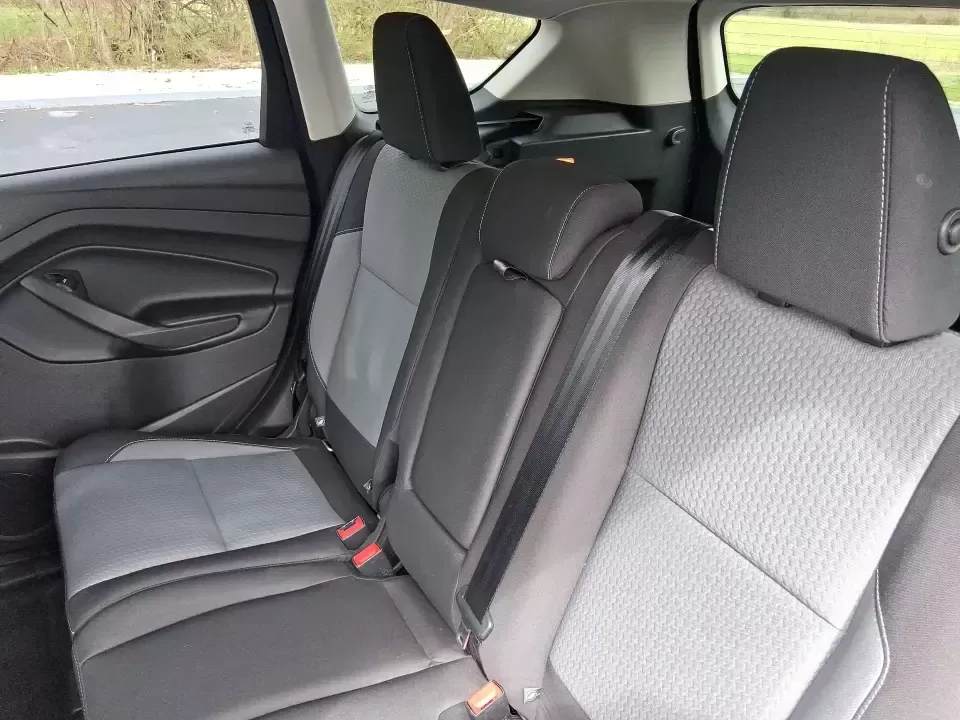 2017 Ford Escape SE 4WD (1FMCU9G93HU) with an 2.0L L4 DOHC 16V engine, 6-Speed Automatic transmission, located at 1099 N County Rd 25A , Troy, OH, 45373, (937) 908-9800, 40.057079, -84.212883 - Discover the ultimate blend of comfort, capability, and style with the 2017 Ford Escape SE 4WD, a perfect companion for families on the go or adventurers seeking their next weekend thrill. With its spacious interior and robust features, this SUV is designed for those who lead an active lifestyle, ma - Photo#10