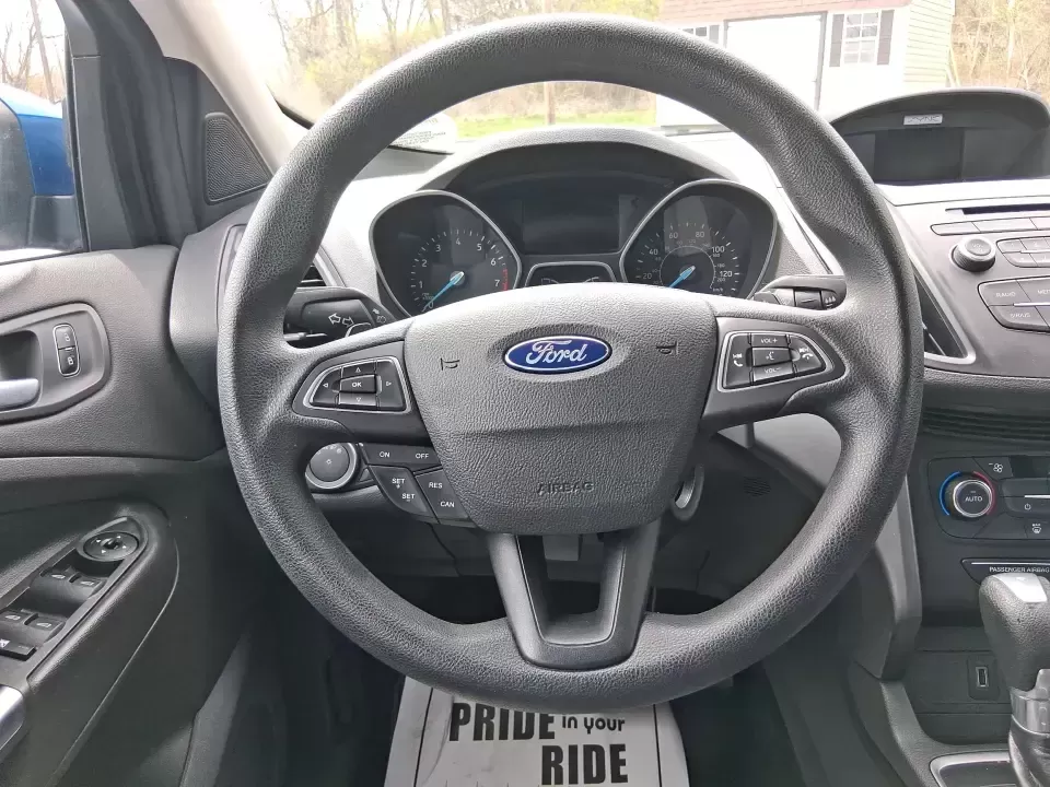 2017 Ford Escape SE 4WD (1FMCU9G93HU) with an 2.0L L4 DOHC 16V engine, 6-Speed Automatic transmission, located at 1099 N County Rd 25A , Troy, OH, 45373, (937) 908-9800, 40.057079, -84.212883 - Discover the ultimate blend of comfort, capability, and style with the 2017 Ford Escape SE 4WD, a perfect companion for families on the go or adventurers seeking their next weekend thrill. With its spacious interior and robust features, this SUV is designed for those who lead an active lifestyle, ma - Photo#16