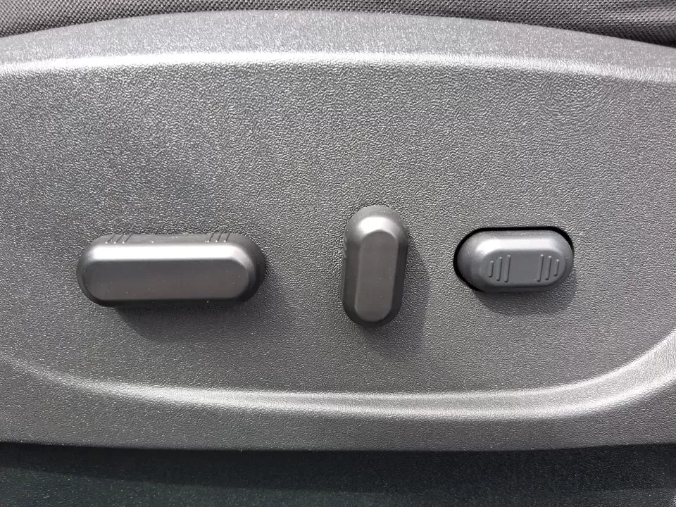 2017 Ford Escape SE 4WD (1FMCU9G93HU) with an 2.0L L4 DOHC 16V engine, 6-Speed Automatic transmission, located at 1099 N County Rd 25A , Troy, OH, 45373, (937) 908-9800, 40.057079, -84.212883 - Discover the ultimate blend of comfort, capability, and style with the 2017 Ford Escape SE 4WD, a perfect companion for families on the go or adventurers seeking their next weekend thrill. With its spacious interior and robust features, this SUV is designed for those who lead an active lifestyle, ma - Photo#18