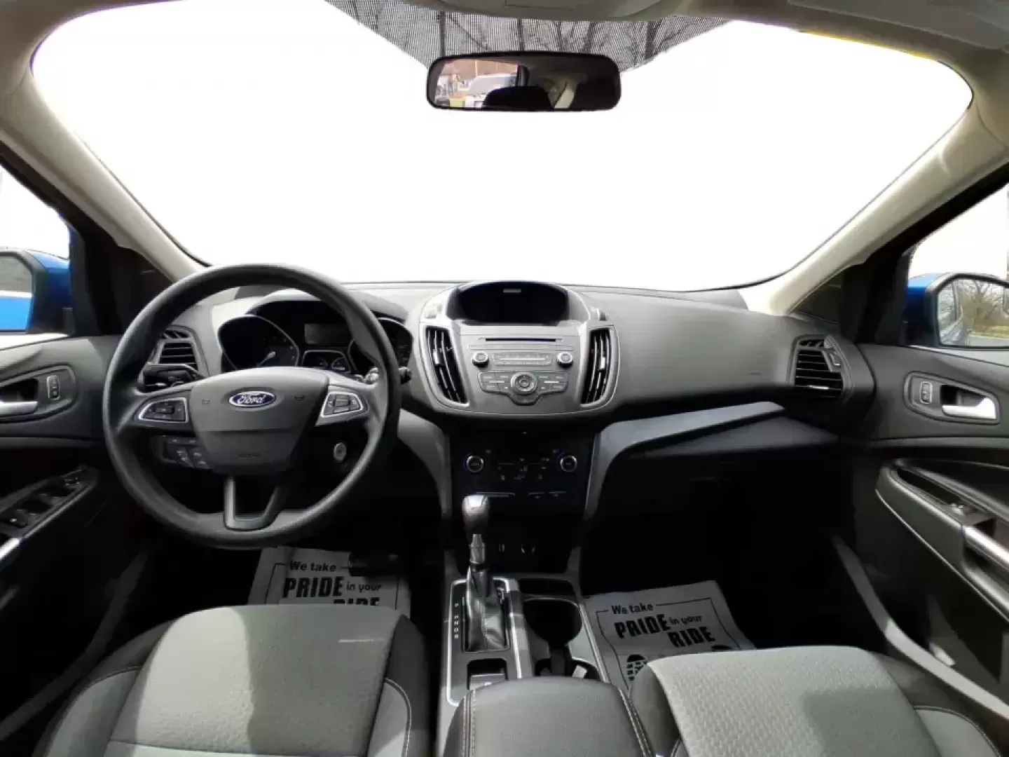 2017 Ford Escape SE 4WD (1FMCU9G93HU) with an 2.0L L4 DOHC 16V engine, 6-Speed Automatic transmission, located at 1099 N County Rd 25A , Troy, OH, 45373, (937) 908-9800, 40.057079, -84.212883 - Discover the ultimate blend of comfort, capability, and style with the 2017 Ford Escape SE 4WD, a perfect companion for families on the go or adventurers seeking their next weekend thrill. With its spacious interior and robust features, this SUV is designed for those who lead an active lifestyle, ma - Photo#21