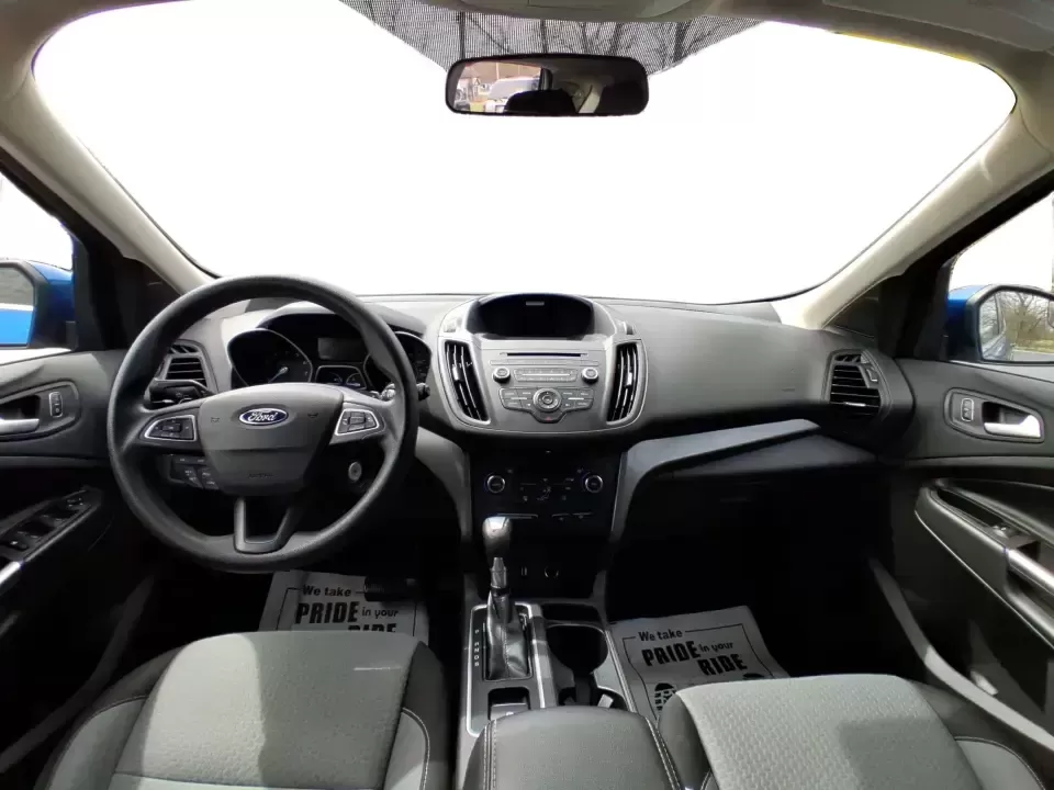 2017 Ford Escape SE 4WD (1FMCU9G93HU) with an 2.0L L4 DOHC 16V engine, 6-Speed Automatic transmission, located at 1099 N County Rd 25A , Troy, OH, 45373, (937) 908-9800, 40.057079, -84.212883 - Discover the ultimate blend of comfort, capability, and style with the 2017 Ford Escape SE 4WD, a perfect companion for families on the go or adventurers seeking their next weekend thrill. With its spacious interior and robust features, this SUV is designed for those who lead an active lifestyle, ma - Photo#21