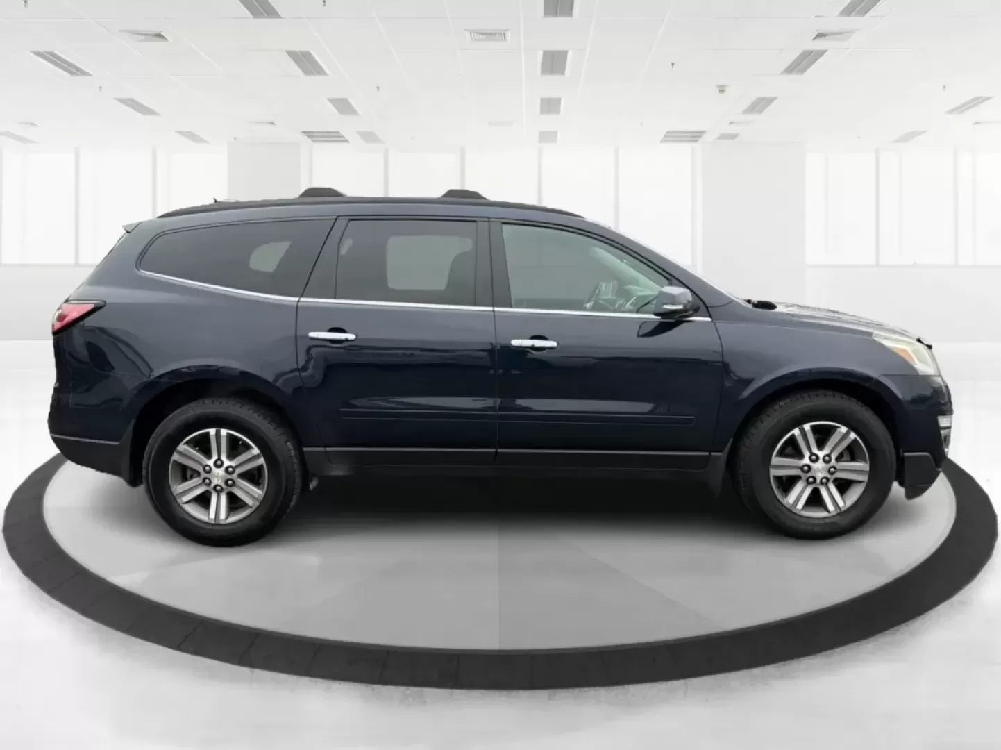 2017 Chevrolet Traverse 1LT AWD (1GNKVGKD7HJ) with an 3.6L V6 DOHC 24V engine, 6-Speed Automatic transmission, located at 8750 N County Rd 25A, Piqua, OH, 45356, (937) 908-9800, 40.164391, -84.232513 - Third Row - Photo#1