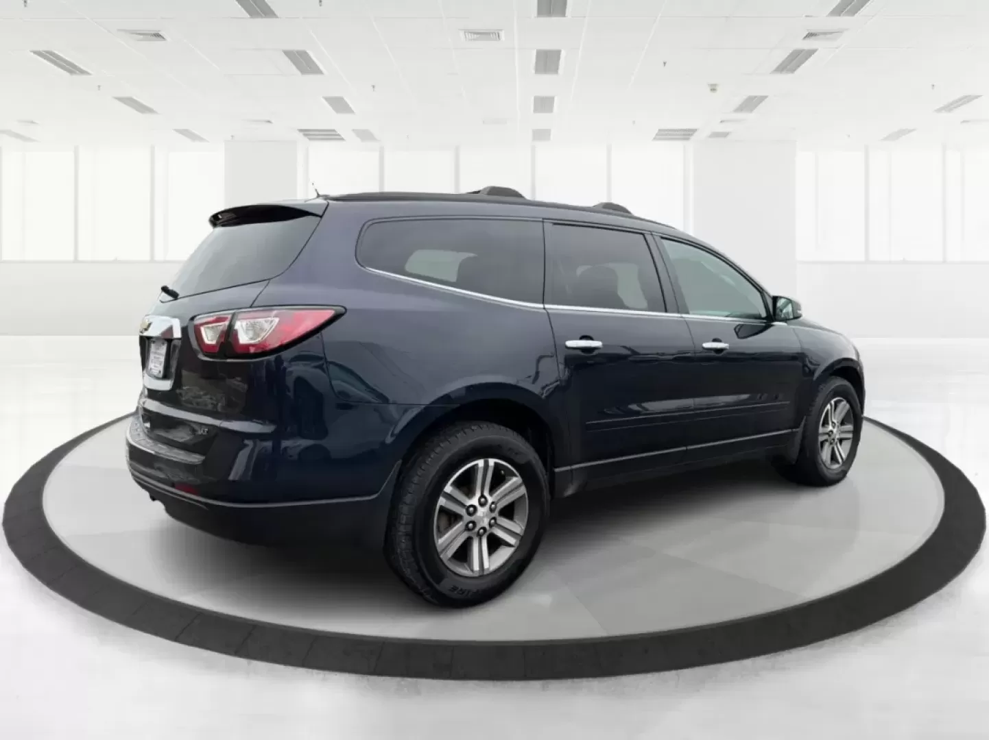 2017 Chevrolet Traverse 1LT AWD (1GNKVGKD7HJ) with an 3.6L V6 DOHC 24V engine, 6-Speed Automatic transmission, located at 8750 N County Rd 25A, Piqua, OH, 45356, (937) 908-9800, 40.164391, -84.232513 - Third Row - Photo#2