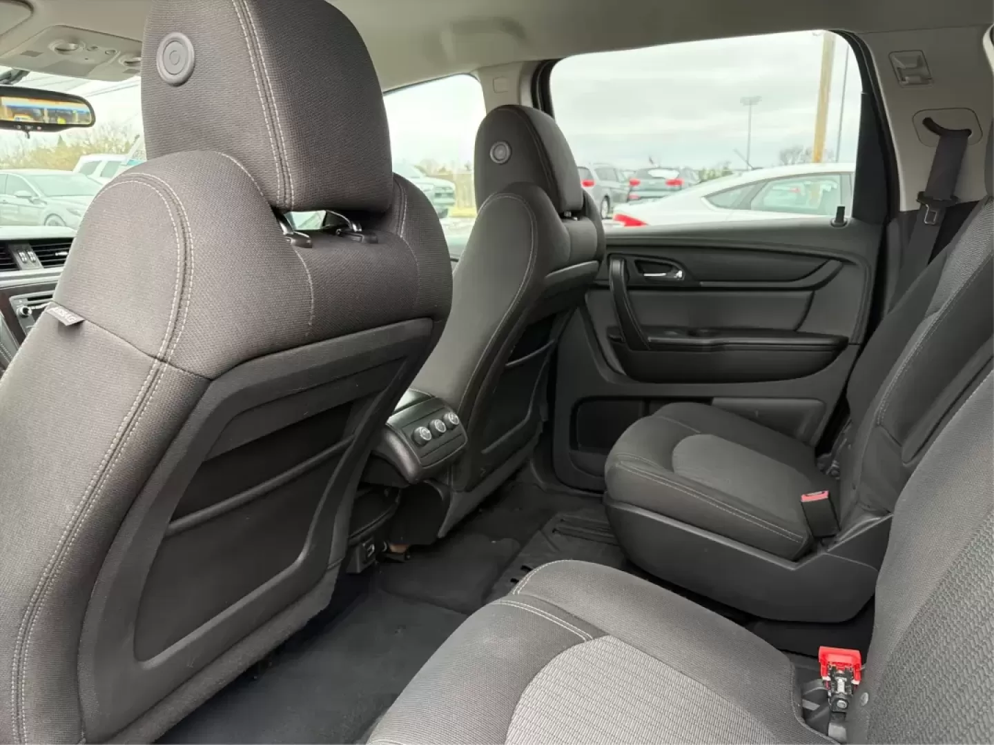 2017 Chevrolet Traverse 1LT AWD (1GNKVGKD7HJ) with an 3.6L V6 DOHC 24V engine, 6-Speed Automatic transmission, located at 8750 N County Rd 25A, Piqua, OH, 45356, (937) 908-9800, 40.164391, -84.232513 - Third Row - Photo#10