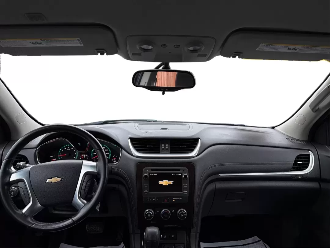 2017 Chevrolet Traverse 1LT AWD (1GNKVGKD7HJ) with an 3.6L V6 DOHC 24V engine, 6-Speed Automatic transmission, located at 8750 N County Rd 25A, Piqua, OH, 45356, (937) 908-9800, 40.164391, -84.232513 - **Discover Your Next Adventure with the 2017 Chevrolet Traverse at Advantage Car and Credit - Fairborn!**<br /> <br /> Are you ready to elevate your family road trips or weekend getaways? The 2017 Chevrolet Traverse, available now at Advantage Car and Credit - Fairborn, is the perfect companion for - Photo#21