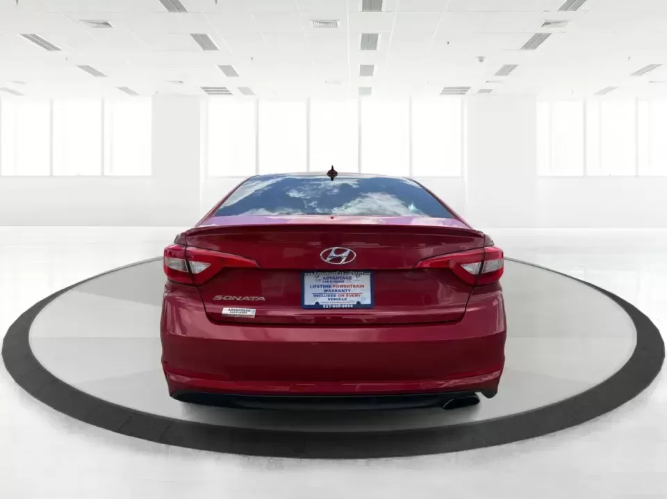 2017 Hyundai Sonata SE (5NPE24AF8HH) with an 2.4L L4 DOHC 16V engine, 7-Speed Automatic transmission, located at 8750 N County Rd 25A, Piqua, OH, 45356, (937) 908-9800, 40.164391, -84.232513 - Ready for a dependable commuter that still looks sharp pulling into work, school pickup, or a weekend dinner in town? This Scarlet Red 2017 Hyundai Sonata SE is a practical, comfortable sedan that fits real-life schedules in Piqua, Ohio-whether you're cruising up N County Rd 25A, heading toward I75 - Photo#3