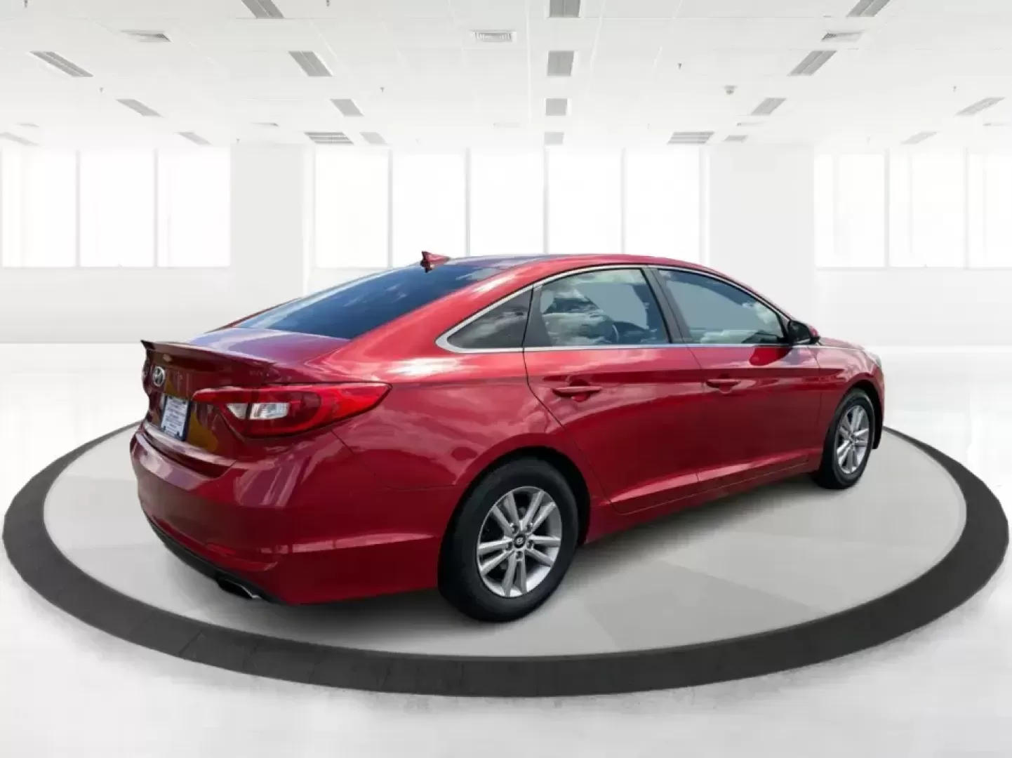 2017 Hyundai Sonata SE (5NPE24AF8HH) with an 2.4L L4 DOHC 16V engine, 7-Speed Automatic transmission, located at 1951 S Dayton Lakeview Rd., New Carlisle, OH, 45344, (937) 908-9800, 39.890999, -84.050255 - Ready for a dependable commuter that still looks sharp pulling into work, school pickup, or a weekend dinner in town? This Scarlet Red 2017 Hyundai Sonata SE is a practical, comfortable sedan that fits real-life schedules in Piqua, Ohio-whether you're cruising up N County Rd 25A, heading toward I75 - Photo#2