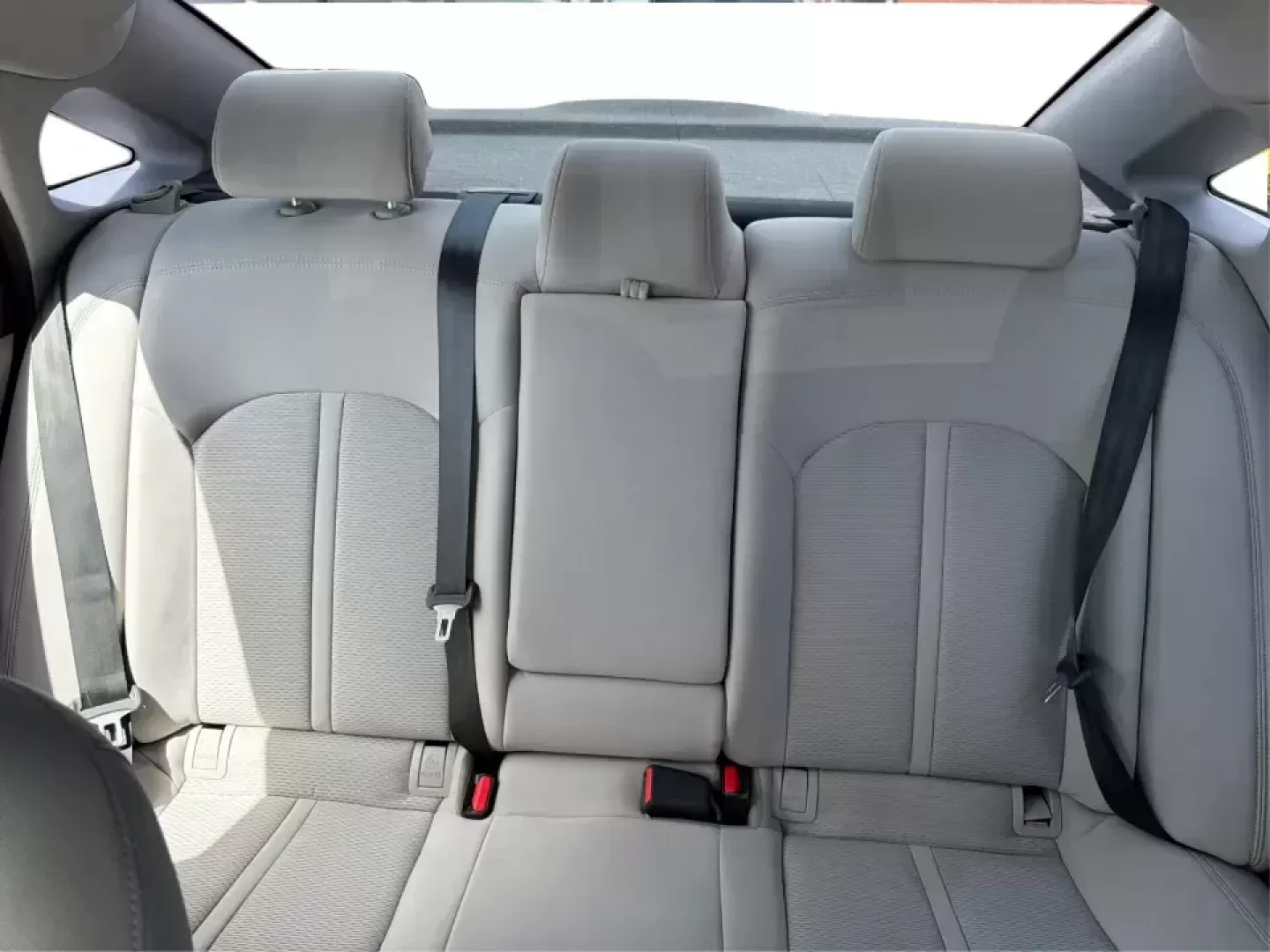 2017 Hyundai Sonata SE (5NPE24AF8HH) with an 2.4L L4 DOHC 16V engine, 7-Speed Automatic transmission, located at 1951 S Dayton Lakeview Rd., New Carlisle, OH, 45344, (937) 908-9800, 39.890999, -84.050255 - Ready for a dependable commuter that still looks sharp pulling into work, school pickup, or a weekend dinner in town? This Scarlet Red 2017 Hyundai Sonata SE is a practical, comfortable sedan that fits real-life schedules in Piqua, Ohio-whether you're cruising up N County Rd 25A, heading toward I75 - Photo#14