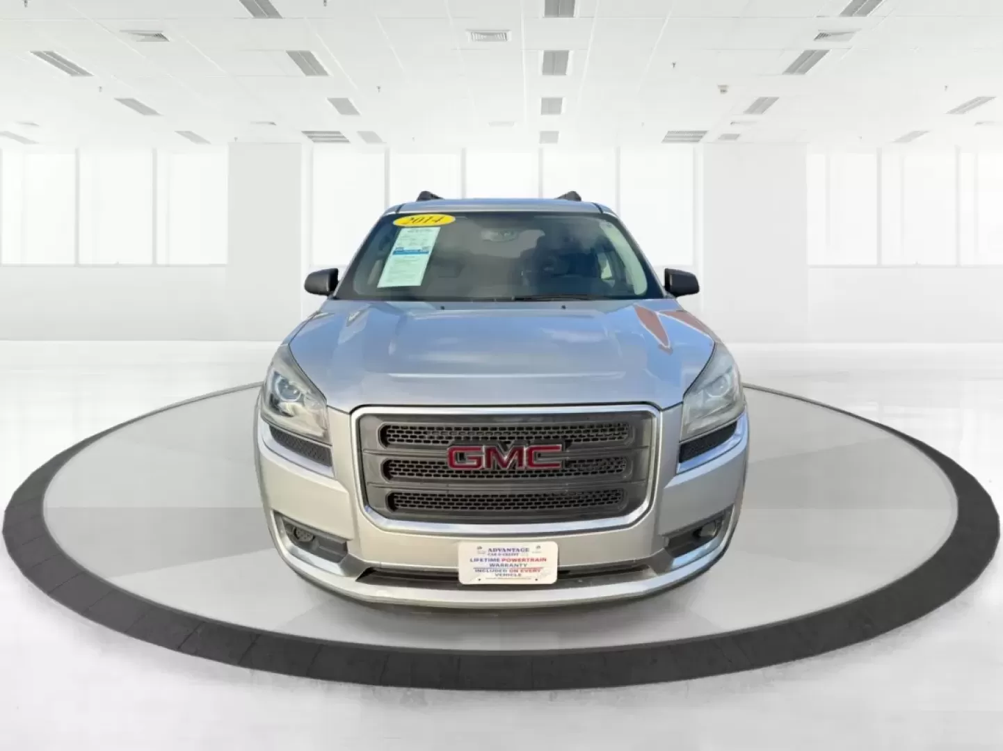 2014 GMC Acadia SLE-2 AWD (1GKKVPKD1EJ) with an 3.6L V6 DOHC 24V engine, 6-Speed Automatic transmission, located at 1230 East Main St, Xenia, OH, 45385, (937) 908-9800, 39.688026, -83.910172 - If you're searching for the perfect family SUV that balances style, comfort, and an adventurous spirit, look no further than this stunning 2014 GMC Acadia SLE-2 AWD, now available at Advantage Car and Credit in Fairborn, OH. With spacious seating for up to eight passengers and the versatility needed - Photo#7