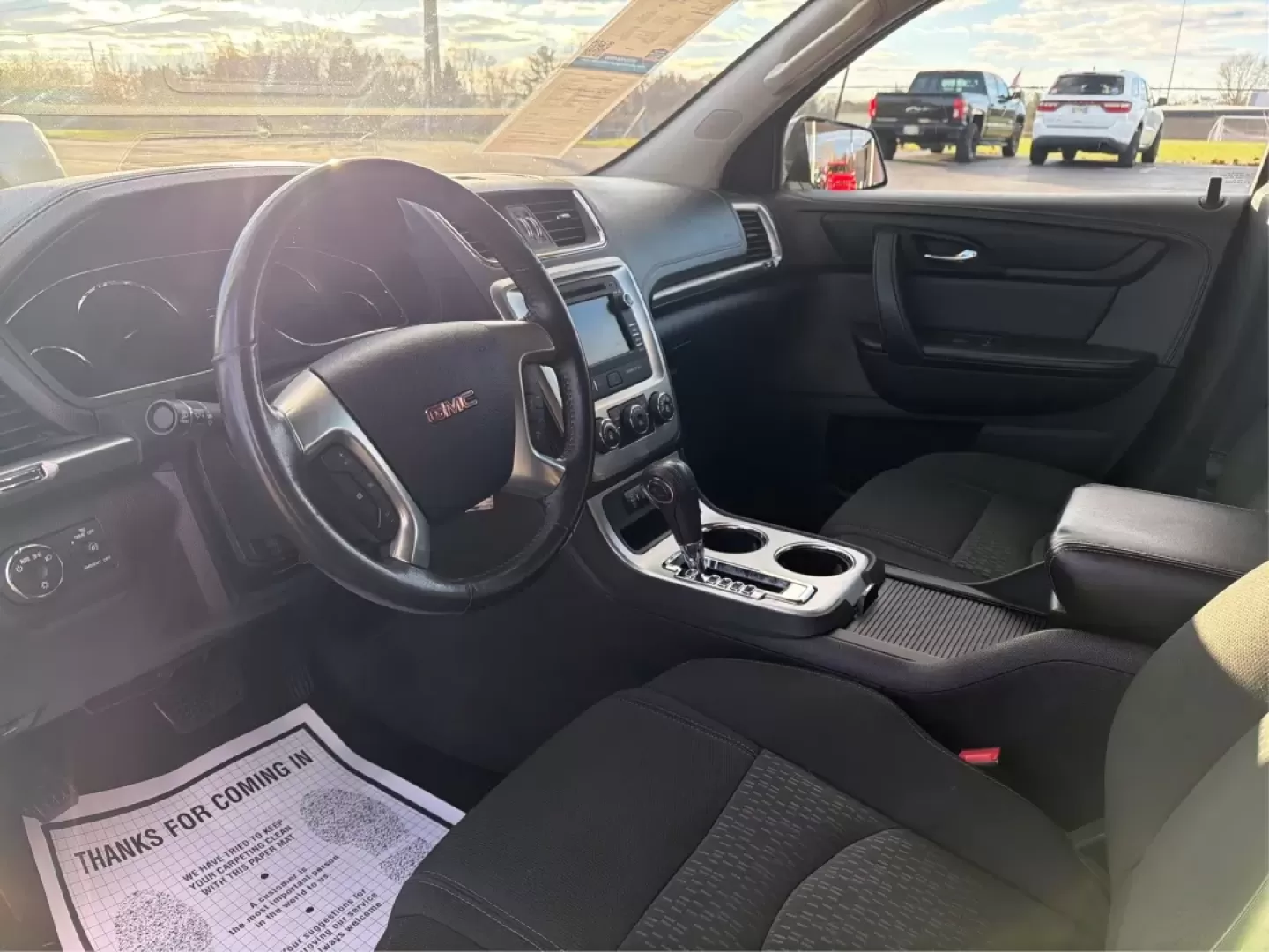 2014 GMC Acadia SLE-2 AWD (1GKKVPKD1EJ) with an 3.6L V6 DOHC 24V engine, 6-Speed Automatic transmission, located at 1230 East Main St, Xenia, OH, 45385, (937) 908-9800, 39.688026, -83.910172 - If you're searching for the perfect family SUV that balances style, comfort, and an adventurous spirit, look no further than this stunning 2014 GMC Acadia SLE-2 AWD, now available at Advantage Car and Credit in Fairborn, OH. With spacious seating for up to eight passengers and the versatility needed - Photo#9