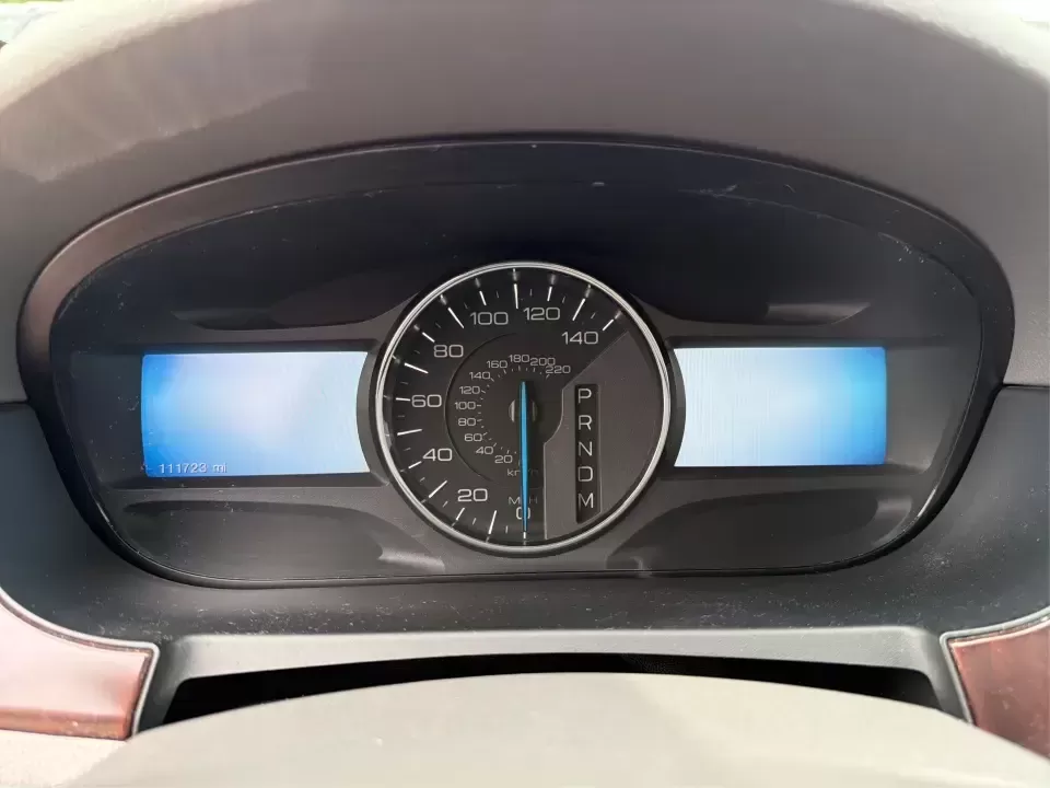 2012 Ford Edge Limited AWD (2FMDK4KC4CB) with an 3.5L V6 DOHC 24V engine, 6-Speed Automatic transmission, located at 1951 S Dayton Lakeview Rd., New Carlisle, OH, 45344, (937) 908-9800, 39.890999, -84.050255 - Need an SUV that can handle Ohio weather, school runs, and spontaneous weekend getaways without feeling like a compromise? This **2012 Ford Edge Limited AWD** is built for real life in and around **New Carlisle, OH**-from daily commutes toward Dayton to family trips and errands near local favorites. - Photo#15