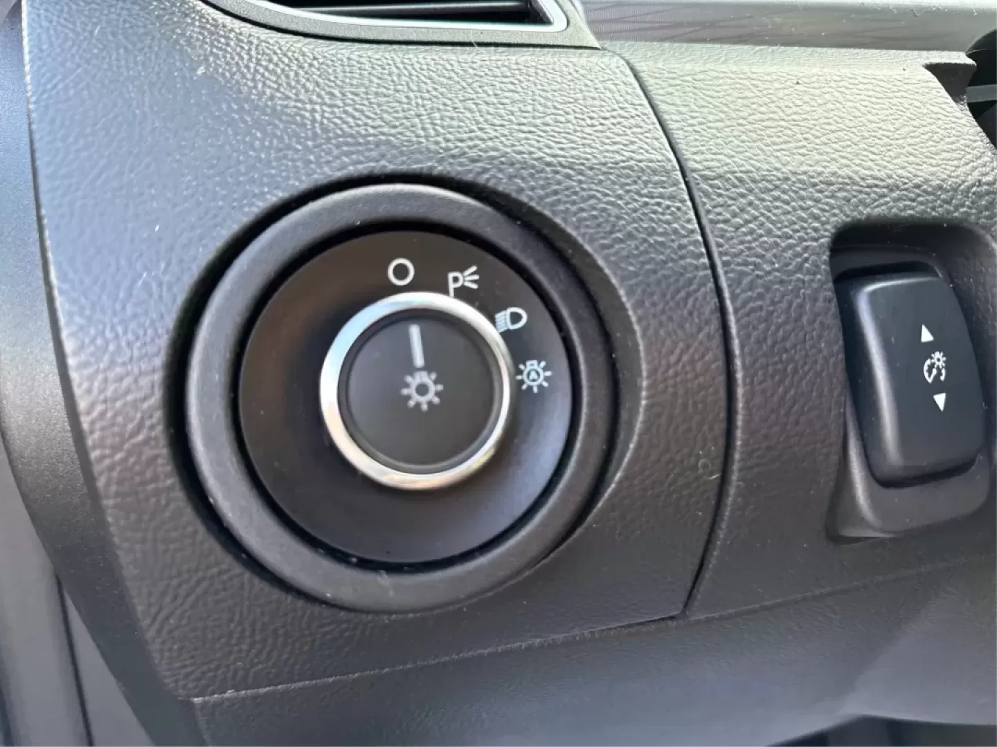 2017 Ford Taurus SEL (1FAHP2E84HG) with an 3.5L V-6 DOHC engine, located at 1951 S Dayton Lakeview Rd., New Carlisle, OH, 45344, (937) 908-9800, 39.890999, -84.050255 - Are you ready for a new adventure? The 2017 Ford Taurus SEL is the perfect sedan for those who crave a blend of comfort, style, and performance, whether you're navigating daily commutes or embarking on weekend getaways. This vehicle is not just a mode of transportation; it's a lifestyle statement th - Photo#16