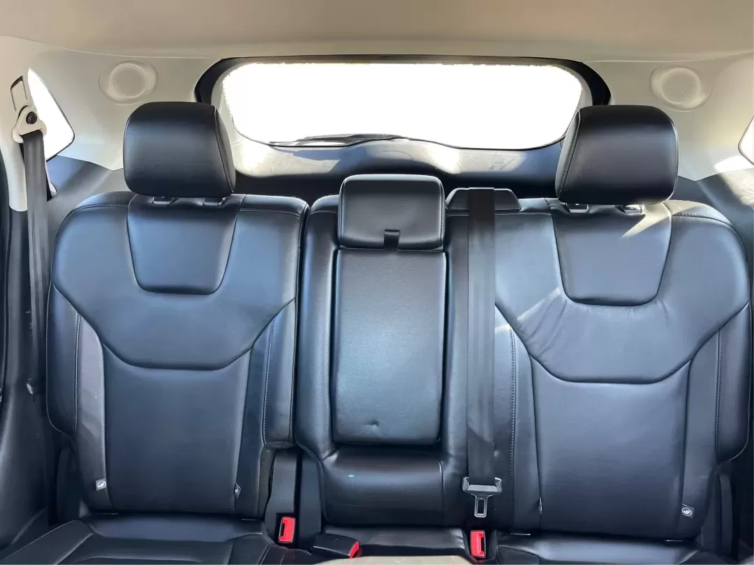 2017 Ford Edge Titanium (2FMPK3K98HB) with an Other engine, located at 1230 East Main St, Xenia, OH, 45385, (937) 908-9800, 39.688026, -83.910172 - **Embrace the Road with the 2017 Ford Edge Titanium at Advantage Car and Credit!**<br /> <br /> Are you searching for the perfect vehicle to elevate your family adventures, accommodate your daily commute, or tackle weekend getaways? Look no further than this stunning 2017 Ford Edge Titanium, now ava - Photo#14