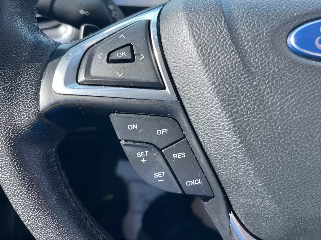 2017 Ford Edge Titanium (2FMPK3K98HB) with an Other engine, located at 1230 East Main St, Xenia, OH, 45385, (937) 908-9800, 39.688026, -83.910172 - **Embrace the Road with the 2017 Ford Edge Titanium at Advantage Car and Credit!**<br /> <br /> Are you searching for the perfect vehicle to elevate your family adventures, accommodate your daily commute, or tackle weekend getaways? Look no further than this stunning 2017 Ford Edge Titanium, now ava - Photo#16