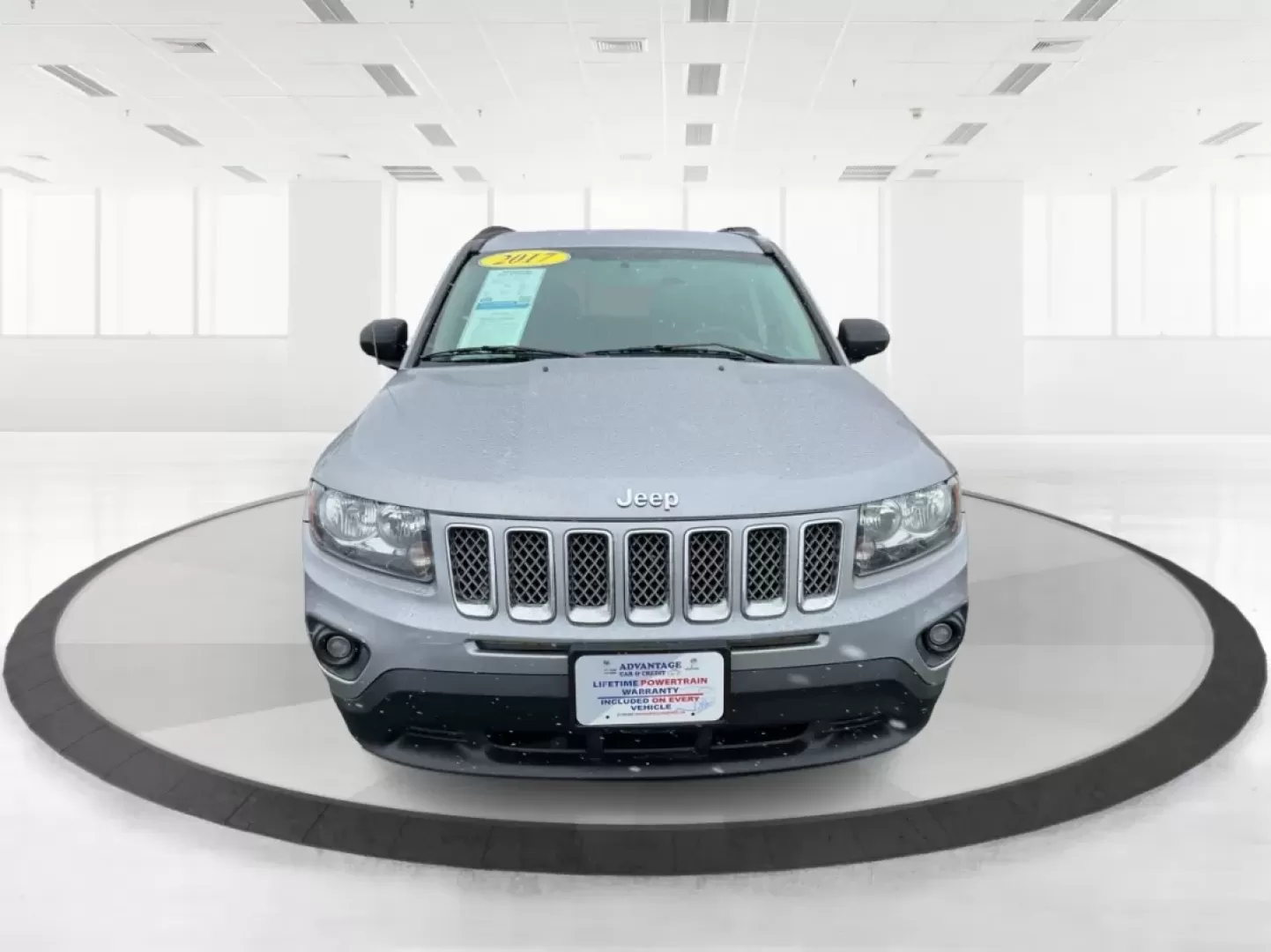 2017 Jeep Compass Latitude 4x4 (1C4NJDEB9HD) with an 2.4L I-4 DOHC engine, located at 1951 S Dayton Lakeview Rd., New Carlisle, OH, 45344, (937) 908-9800, 39.890999, -84.050255 - **Unlock Your Adventurous Spirit with the 2017 Jeep Compass Latitude 4x4!**<br /> <br /> Are you ready to embrace a lifestyle filled with adventure and exploration? The 2017 Jeep Compass Latitude 4x4 is your perfect companion for weekend getaways, daily commutes, or even grocery runs around Moraine, - Photo#7