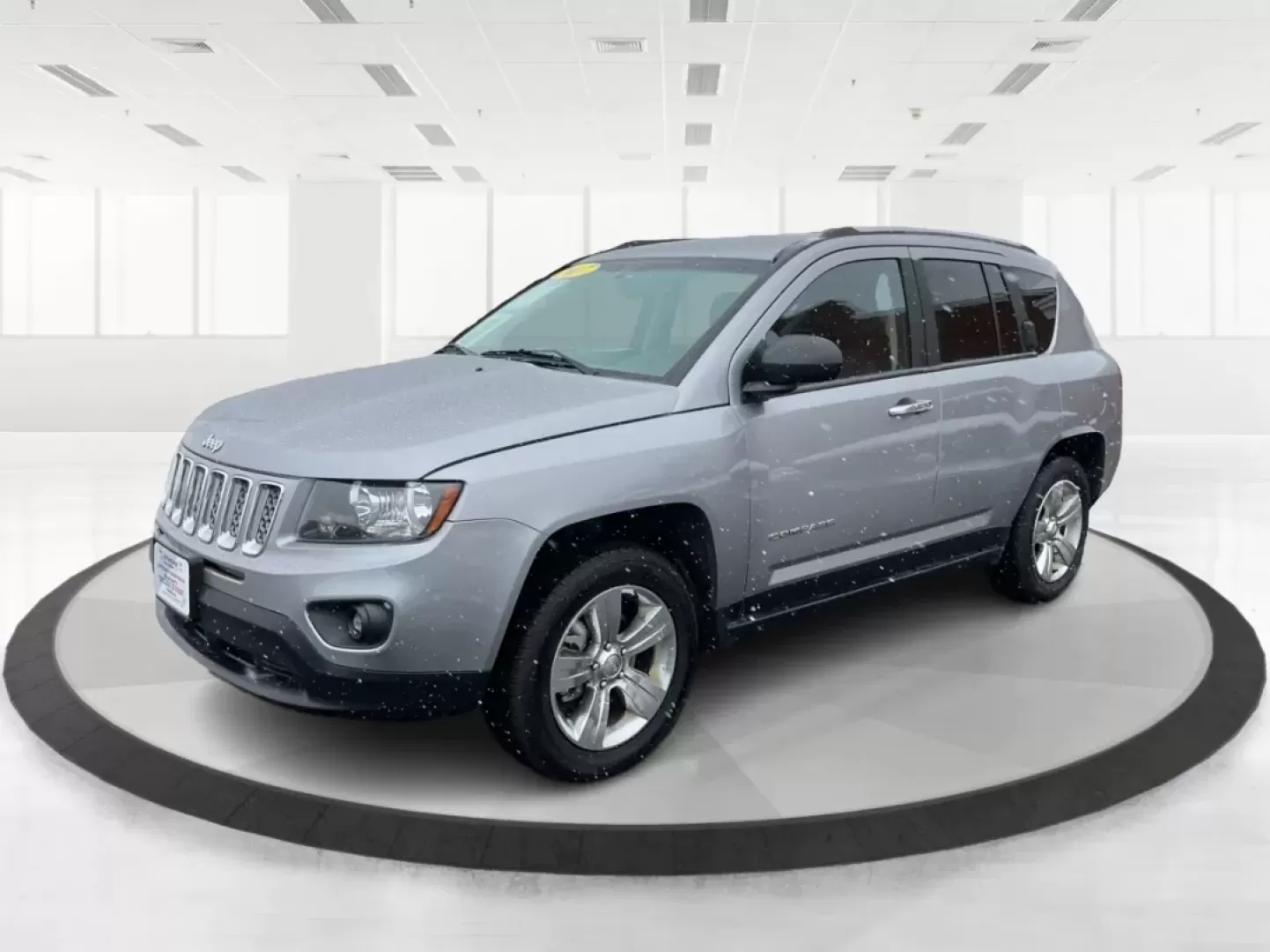 2017 Jeep Compass Latitude 4x4 (1C4NJDEB9HD) with an 2.4L I-4 DOHC engine, located at 1951 S Dayton Lakeview Rd., New Carlisle, OH, 45344, (937) 908-9800, 39.890999, -84.050255 - **Unlock Your Adventurous Spirit with the 2017 Jeep Compass Latitude 4x4!**<br /> <br /> Are you ready to embrace a lifestyle filled with adventure and exploration? The 2017 Jeep Compass Latitude 4x4 is your perfect companion for weekend getaways, daily commutes, or even grocery runs around Moraine, - Photo#8