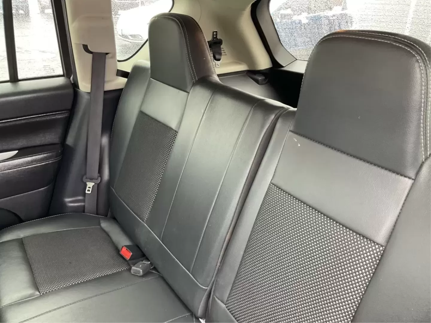 2017 Jeep Compass Latitude 4x4 (1C4NJDEB9HD) with an 2.4L I-4 DOHC engine, located at 1951 S Dayton Lakeview Rd., New Carlisle, OH, 45344, (937) 908-9800, 39.890999, -84.050255 - **Unlock Your Adventurous Spirit with the 2017 Jeep Compass Latitude 4x4!**<br /> <br /> Are you ready to embrace a lifestyle filled with adventure and exploration? The 2017 Jeep Compass Latitude 4x4 is your perfect companion for weekend getaways, daily commutes, or even grocery runs around Moraine, - Photo#10