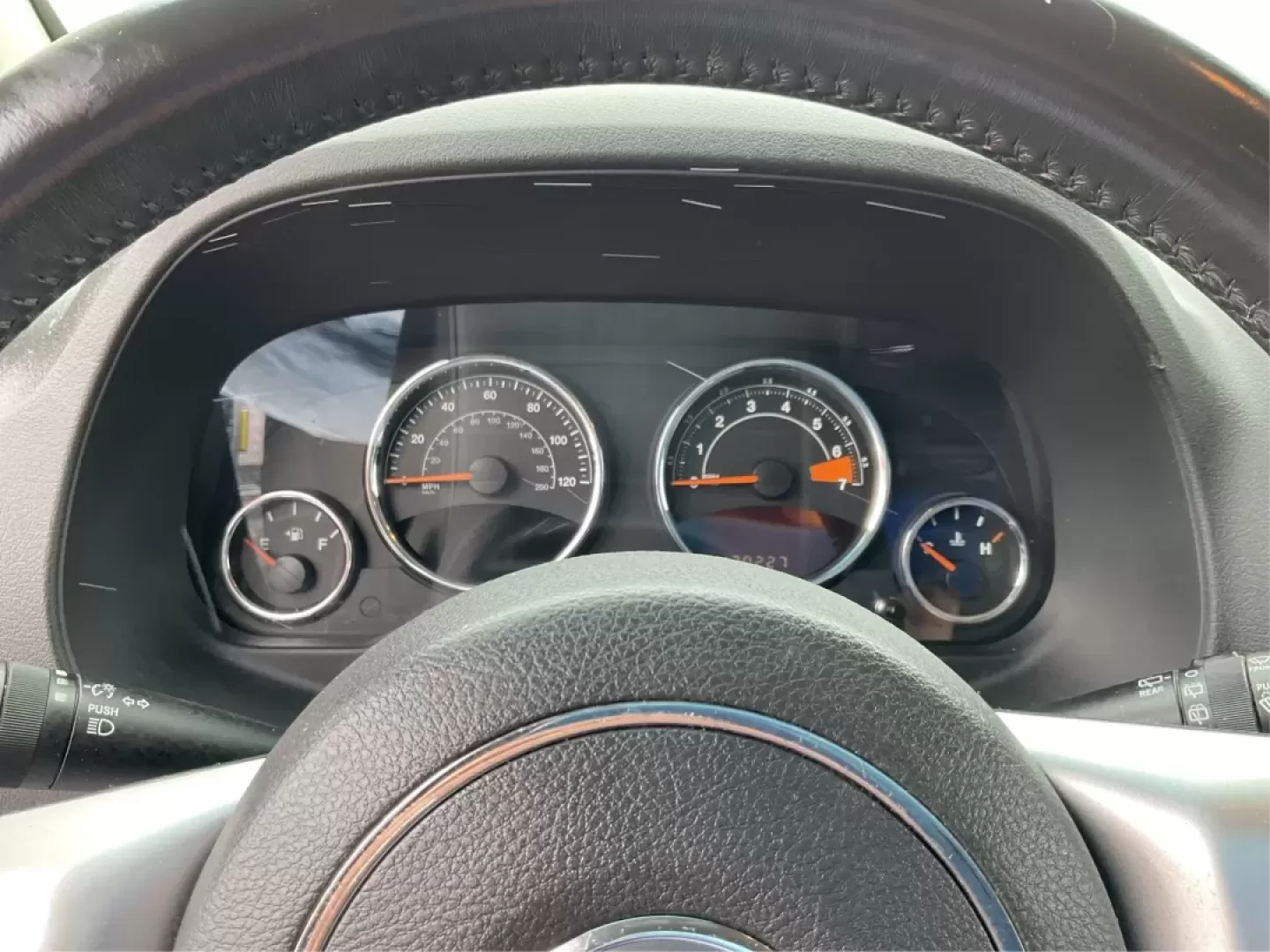 2017 Jeep Compass Latitude 4x4 (1C4NJDEB9HD) with an 2.4L I-4 DOHC engine, located at 1951 S Dayton Lakeview Rd., New Carlisle, OH, 45344, (937) 908-9800, 39.890999, -84.050255 - **Unlock Your Adventurous Spirit with the 2017 Jeep Compass Latitude 4x4!**<br /> <br /> Are you ready to embrace a lifestyle filled with adventure and exploration? The 2017 Jeep Compass Latitude 4x4 is your perfect companion for weekend getaways, daily commutes, or even grocery runs around Moraine, - Photo#15