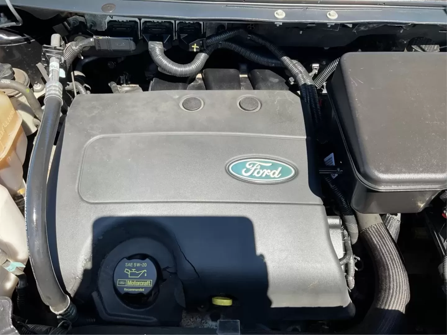 2013 Ford Edge Limited (2FMDK3KC7DB) with an 3.5L V6 DOHC 24V engine, 6-Speed Automatic transmission, located at 1951 S Dayton Lakeview Rd., New Carlisle, OH, 45344, (937) 908-9800, 39.890999, -84.050255 - Are you ready to elevate your driving experience while enjoying the comfort and versatility of an SUV? Look no further than this stunning 2013 Ford Edge Limited, available now at Advantage Car and Credit in Xenia, OH. Perfect for growing families or anyone seeking a reliable vehicle for daily commut - Photo#11