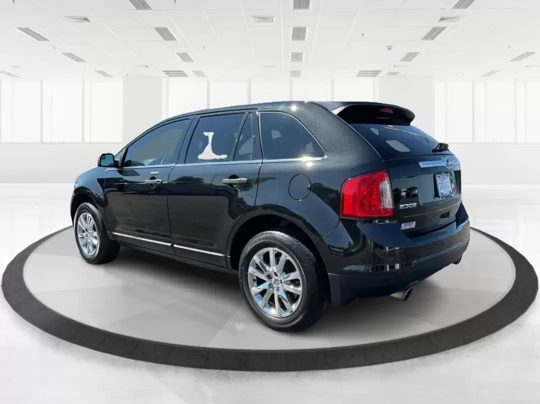 2013 Ford Edge Limited (2FMDK3KC7DB) with an Other engine, located at 1230 East Main St, Xenia, OH, 45385, (937) 908-9800, 39.688026, -83.910172 - Are you ready to elevate your driving experience while enjoying the comfort and versatility of an SUV? Look no further than this stunning 2013 Ford Edge Limited, available now at Advantage Car and Credit in Xenia, OH. Perfect for growing families or anyone seeking a reliable vehicle for daily commut - Photo#4